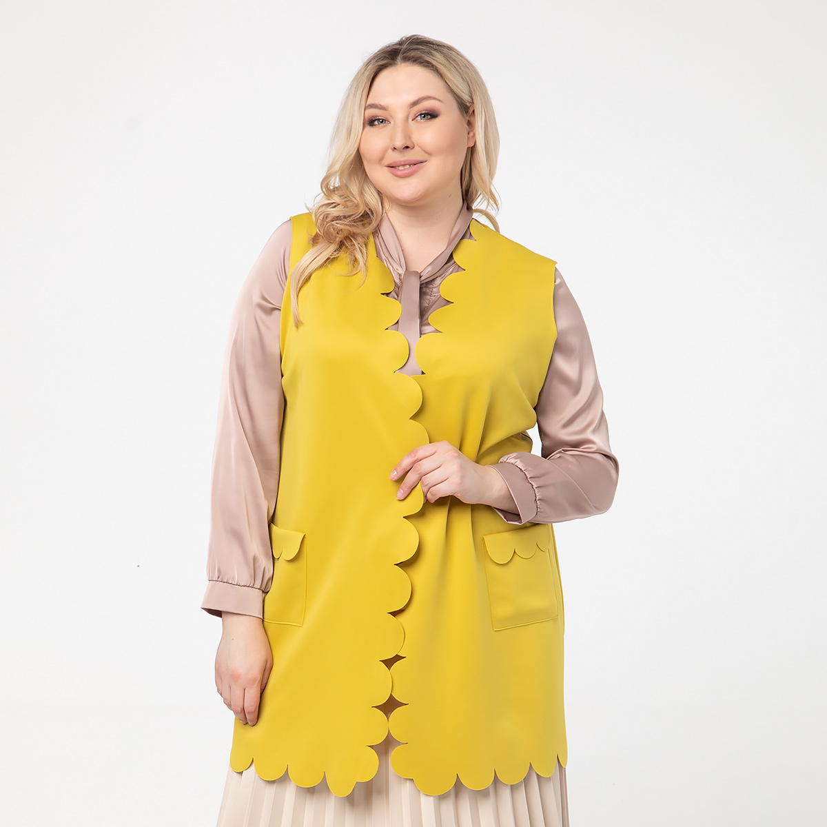 ст. цена1000руб.! Жилет, длинный, желтый