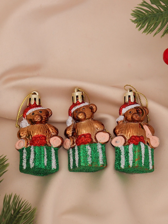 Ёлочные игрушки 3 шт. «Зимнее волшебство. Мишка на подарке» пластик, 6×4 см