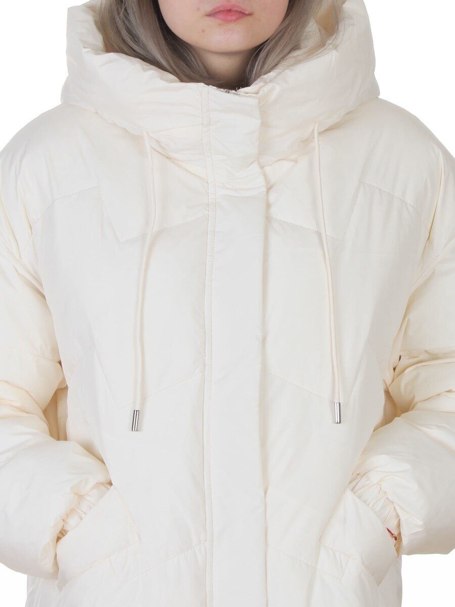 8807 MILK WHITE Пальто зимнее стеганое женское (150 гр. холлофайбер)
