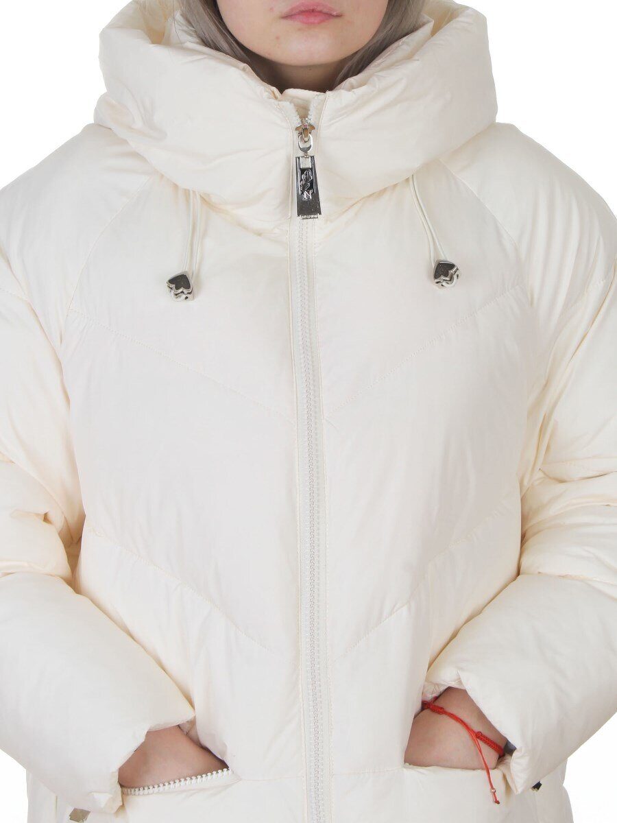 8808 MILK WHITE Куртка зимняя женская (150 гр. холлофайбер)