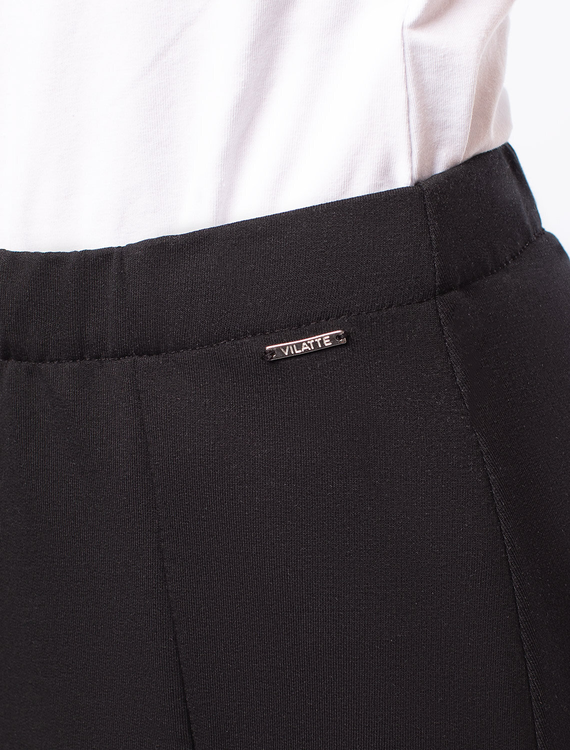 ст. цена2190руб.! VILATTE Юбка D46.034черный