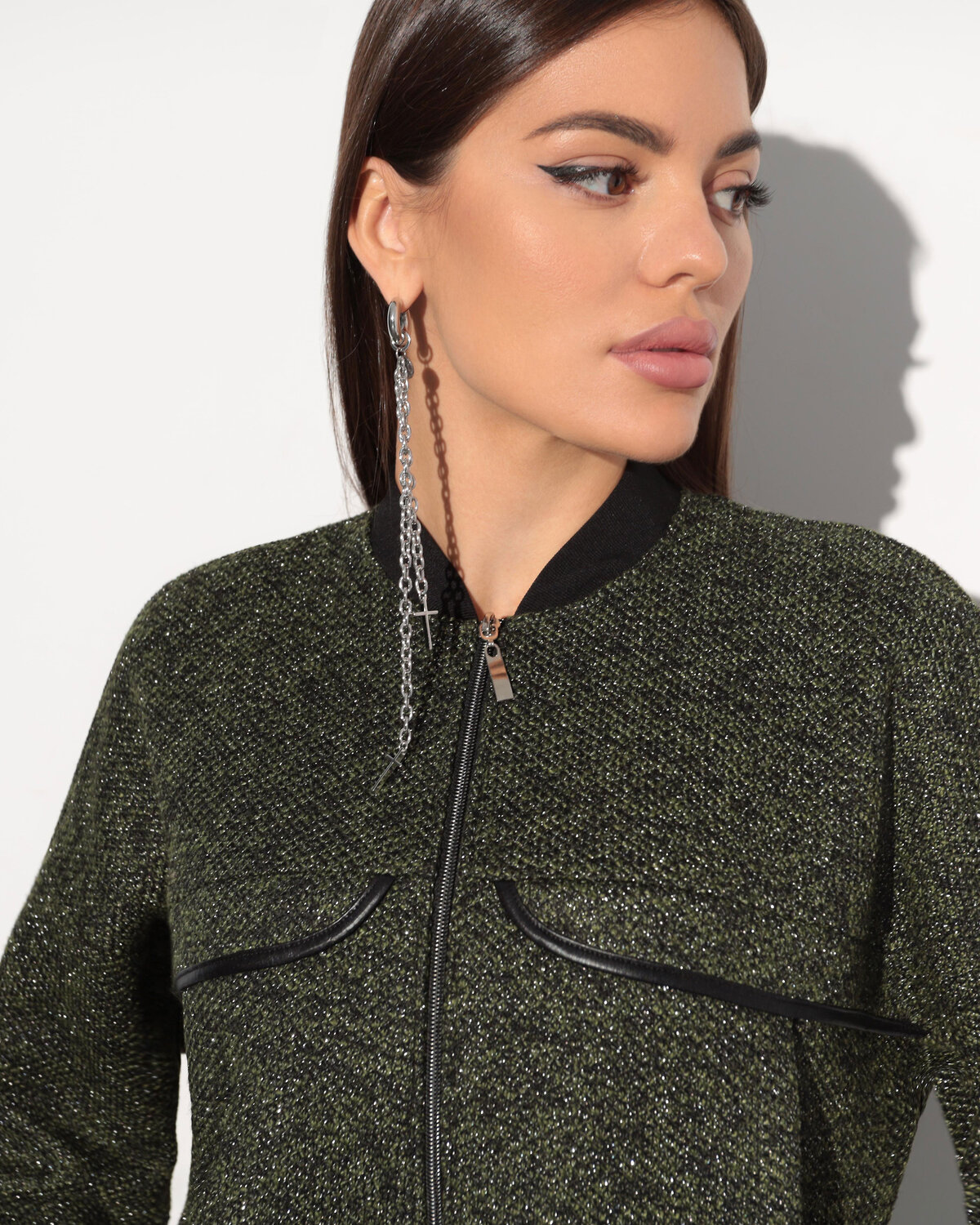 ст. цена1813руб.! CHARUTTI Бомбер 9553зеленый