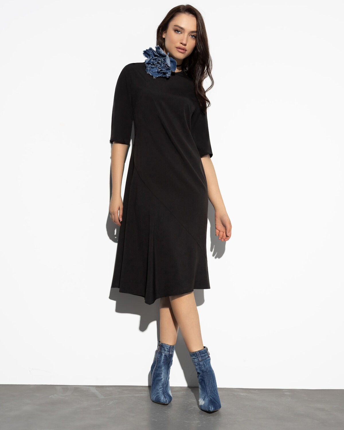 ст. цена1881руб.! CHARUTTI Платье 9020черный