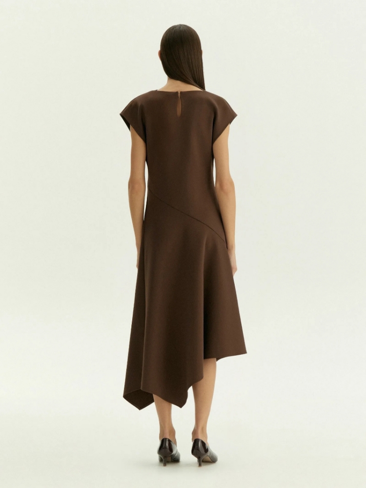 Трикотажное платье миди косого кроя из хлопка ,
55% хлопок, 42% полиэстер, 3% эластан ,