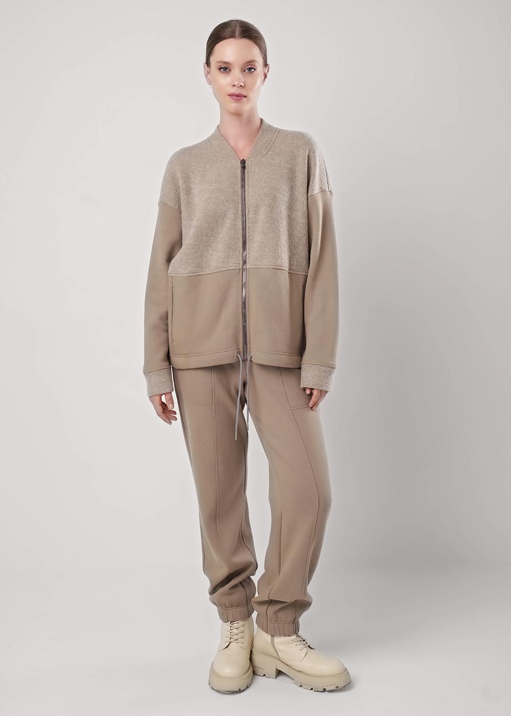 Ст.цена 2560р CLE 157011/185вл Брюки женские 157011/185вл бежевый