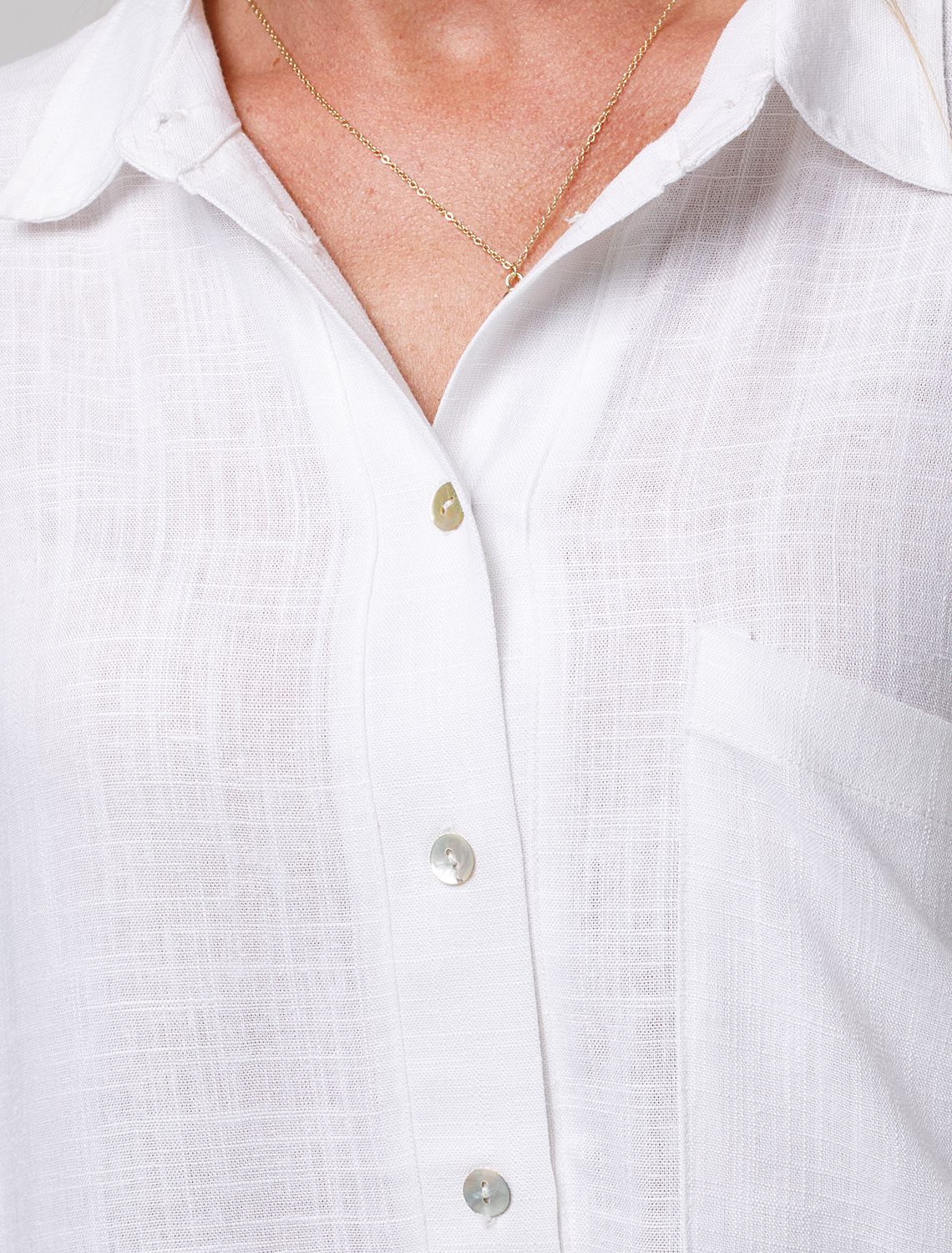 Ст.цена 2690р Блузка с цельнокроеным рукавом изо льна с вискозой D29.237 белый