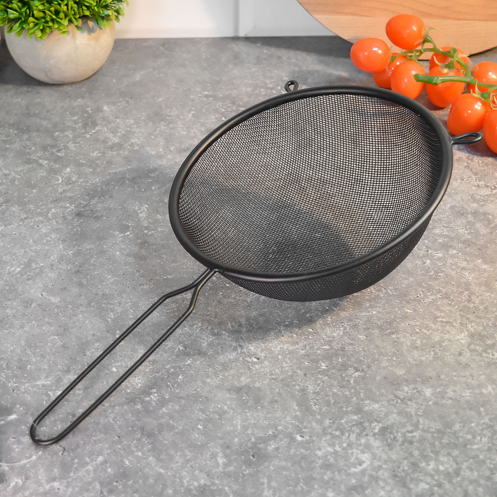 Сито-дуршлаг 18см металл