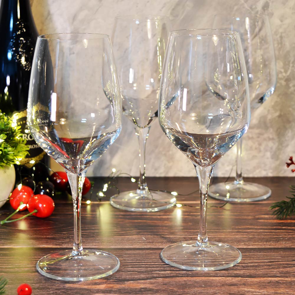 Набор бокалов для вина