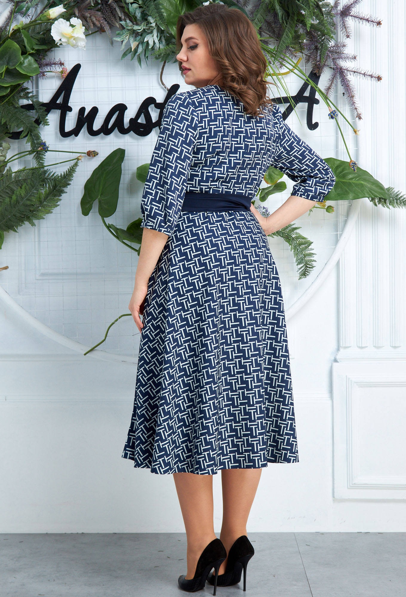 ст. цена2499руб.! Платье Anastasia 562 синий