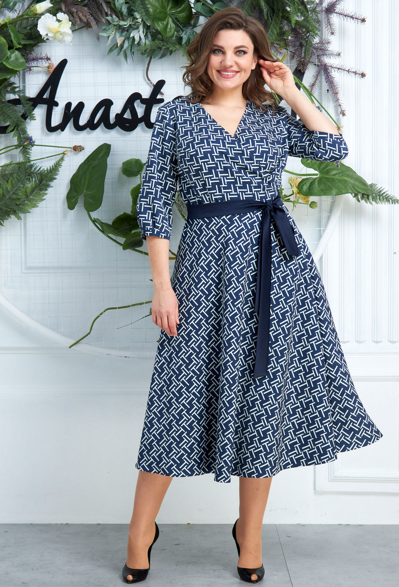 ст. цена2499руб.! Платье Anastasia 562 синий