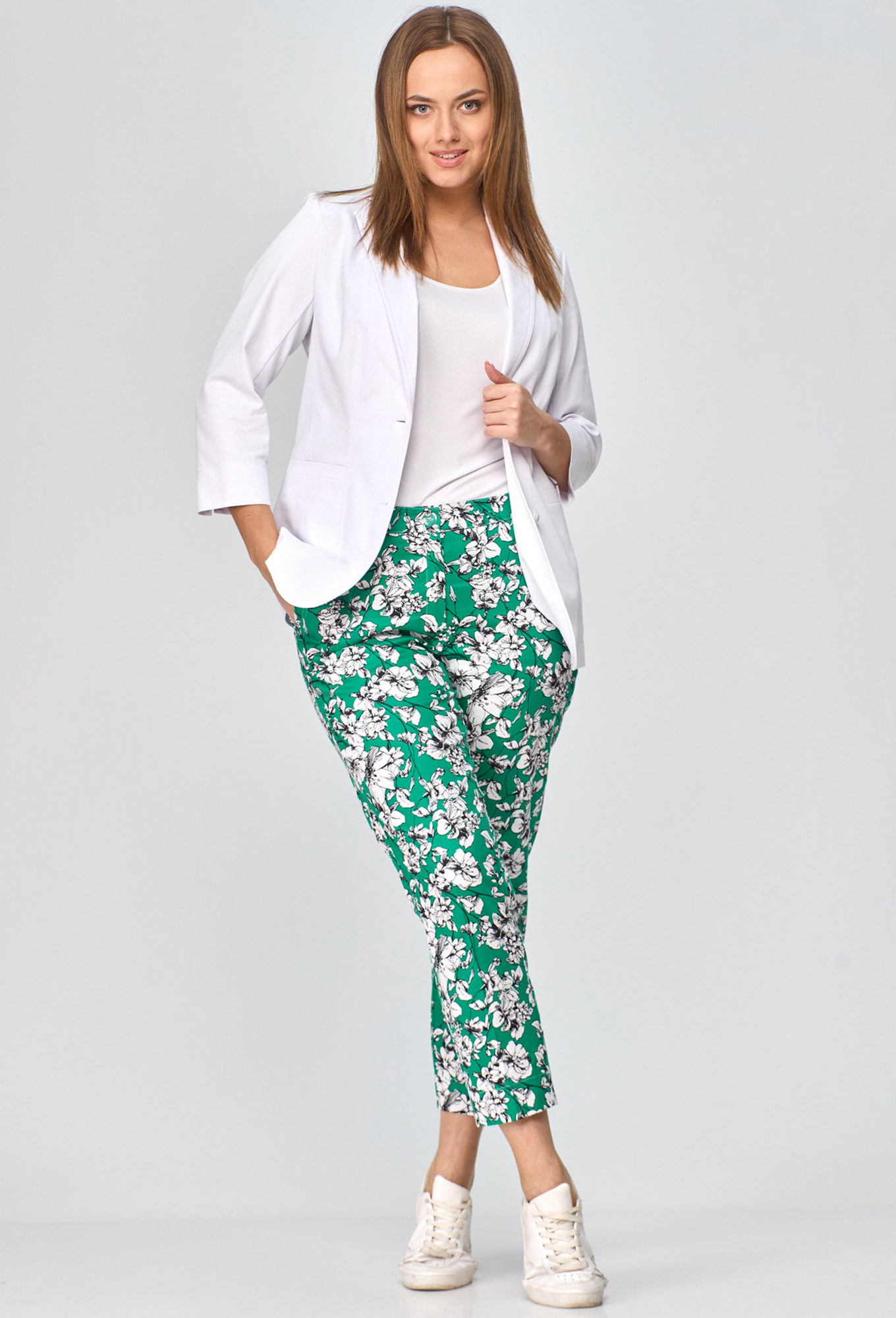 ст. цена1599руб.! Брюки БЕЛЭЛЬСТИЛЬ 586 зеленый черно-белые цветы