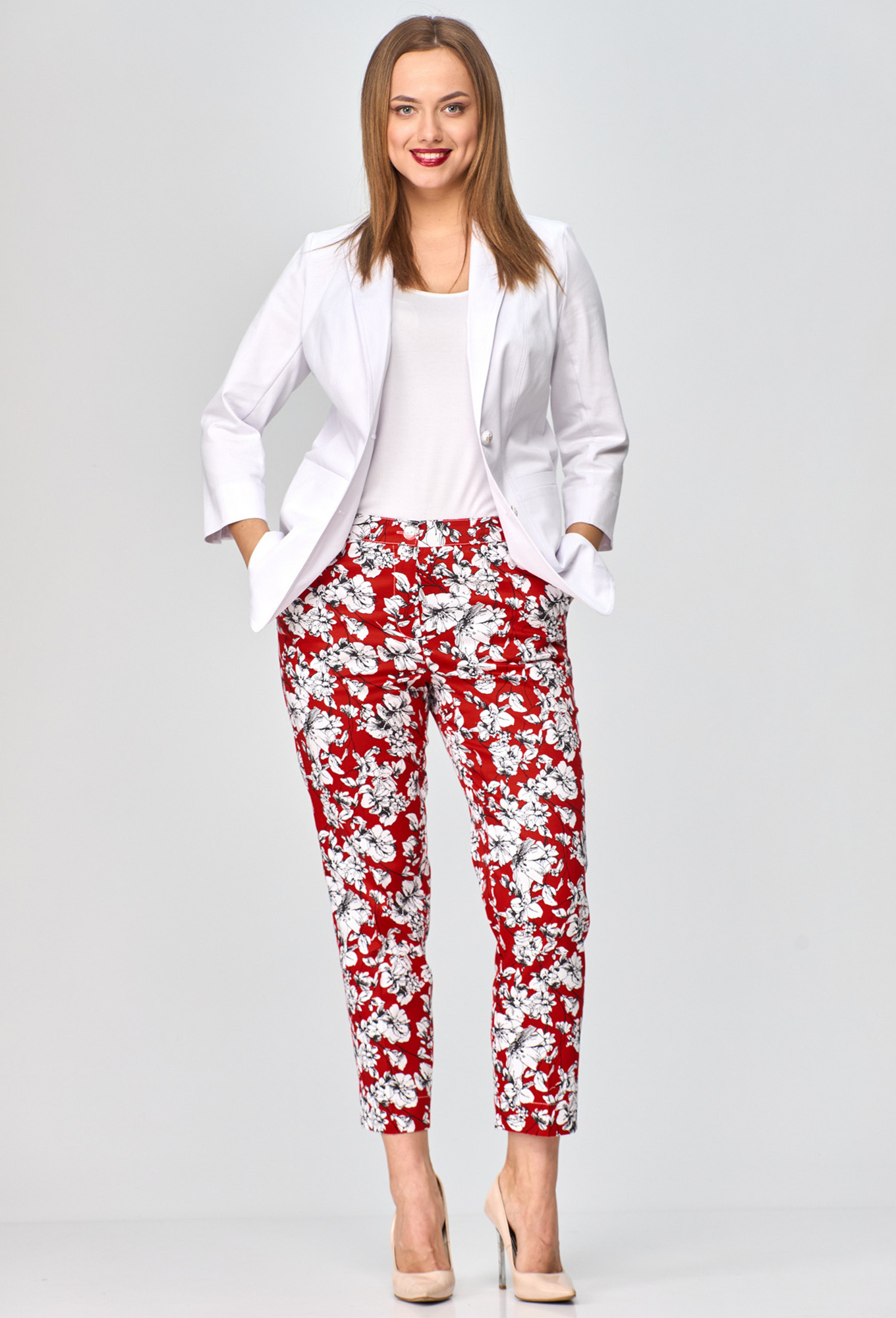 ст. цена1599руб.! Брюки БЕЛЭЛЬСТИЛЬ 586 красный черно-белые цветы