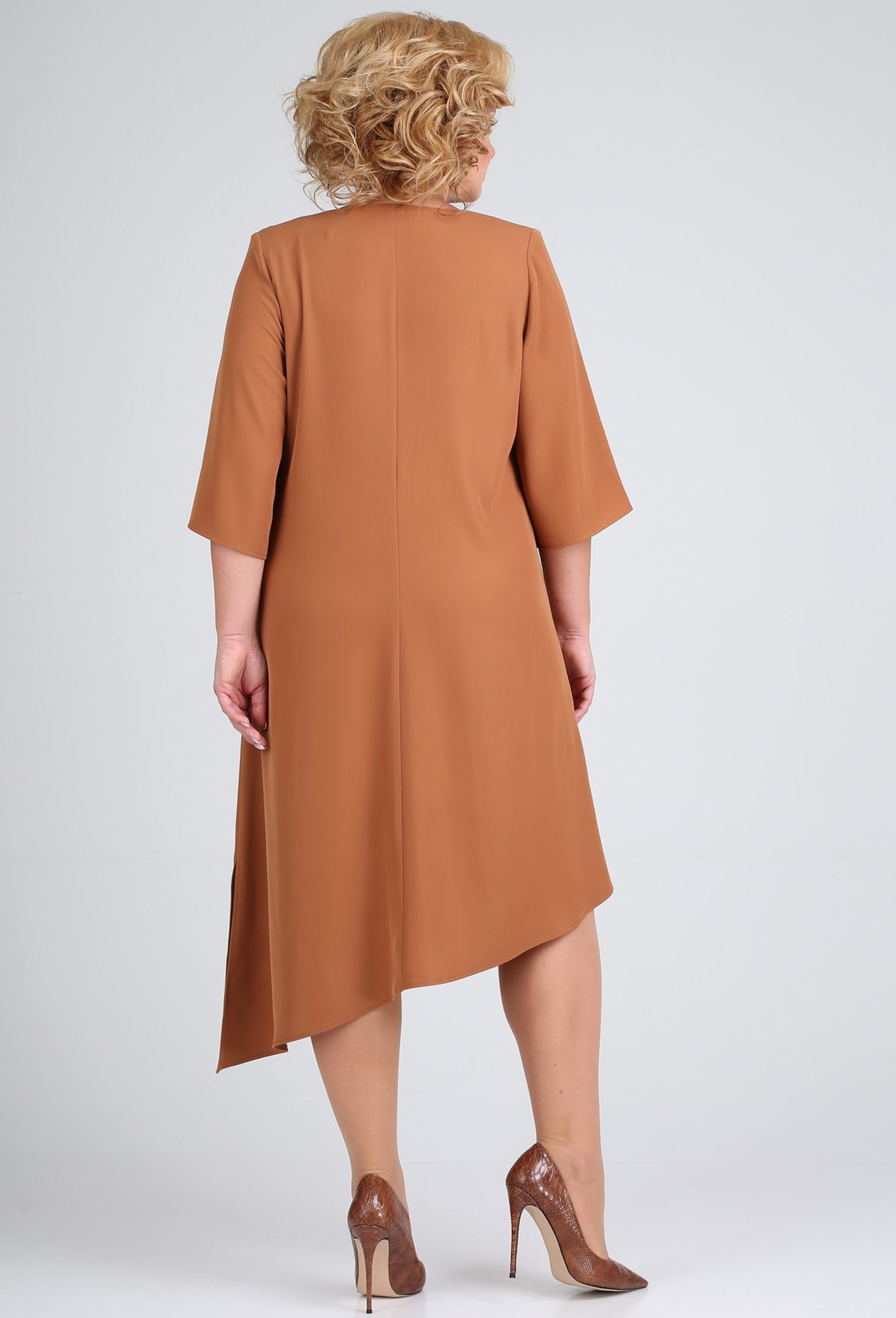 ст. цена2499руб.! Платье Diamant 1714 коричневый