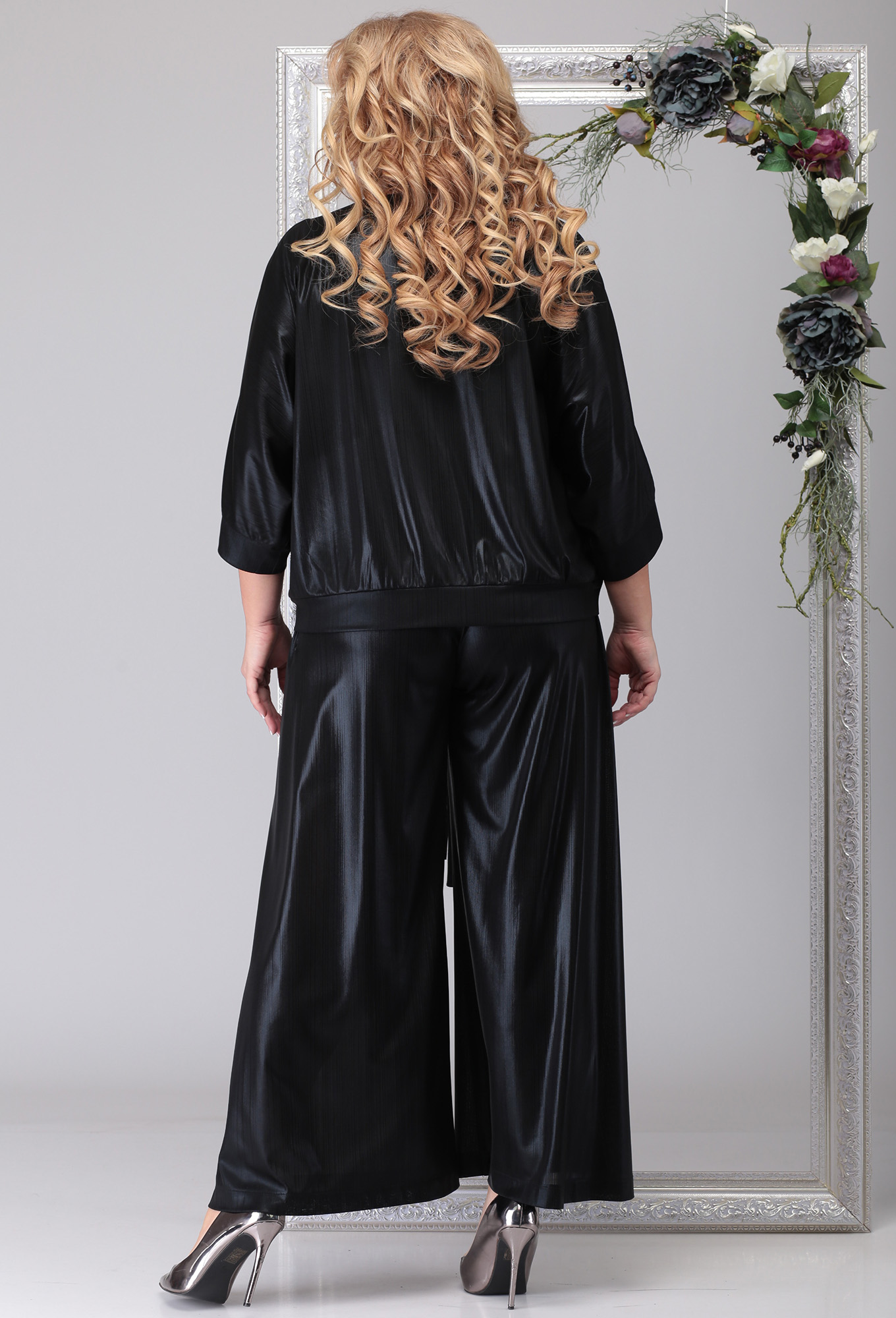 ст. цена2799руб.! Комплект Michel Chic 1207 черный