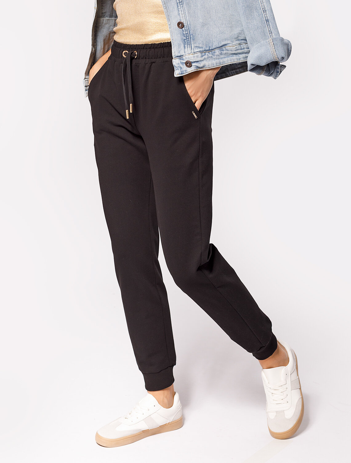 ст. цена1950руб.! VILATTE Брюки D44.127черный