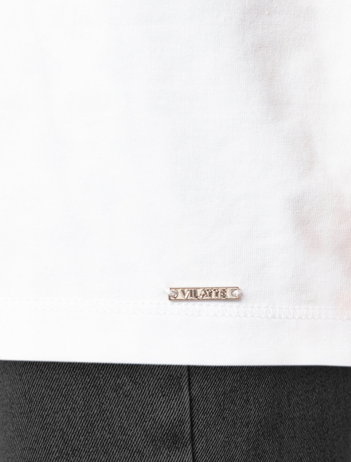 ст. цена1290руб.! VILATTE Джемпер D49.954белый