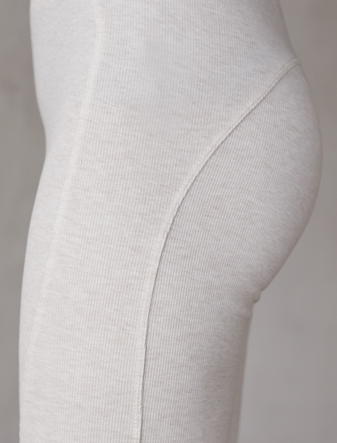 Ст.цена 1090р Капри из премиального хлопка с эластаном D45.003 св.бежевый меланж