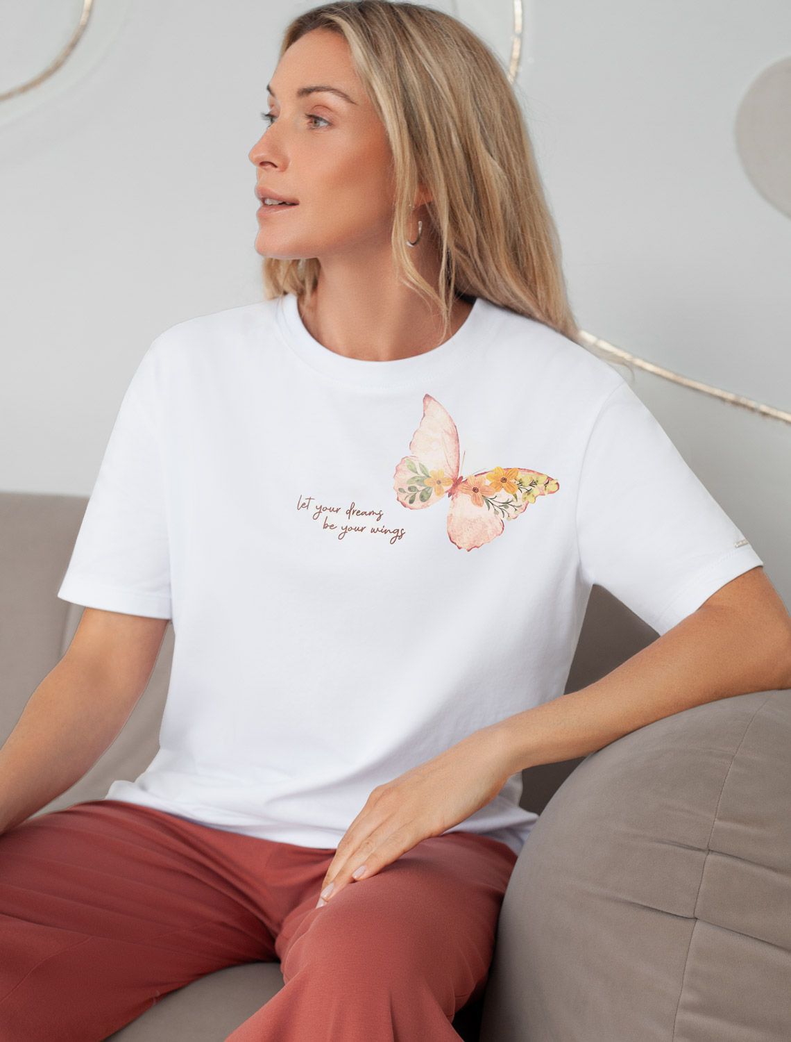 Ст.цена 1250р Футболка с принтом свободная эластичная из премиального хлопка D49.136 белый_wings