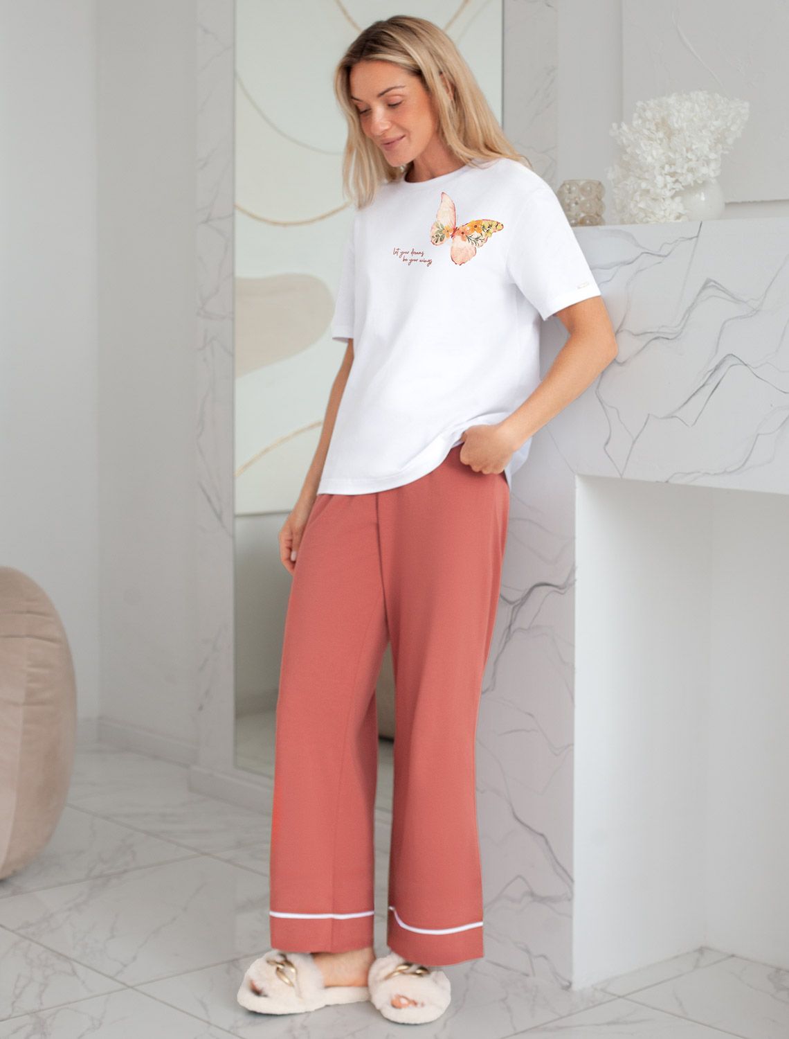 Ст.цена 1250р Футболка с принтом свободная эластичная из премиального хлопка D49.136 белый_wings