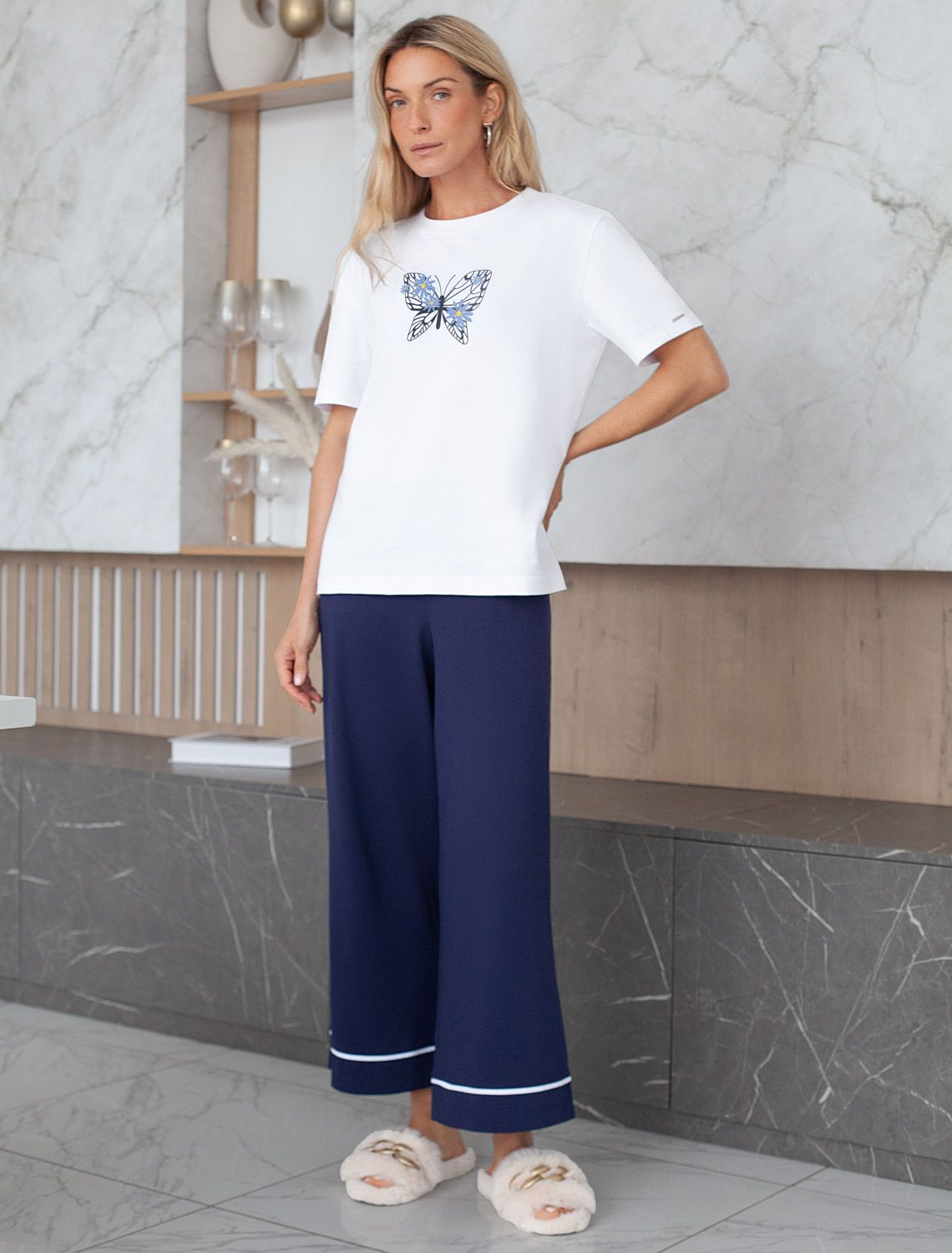 Ст.цена 1250р Футболка с принтом свободная эластичная из премиального хлопка D49.136 белый_бабочка