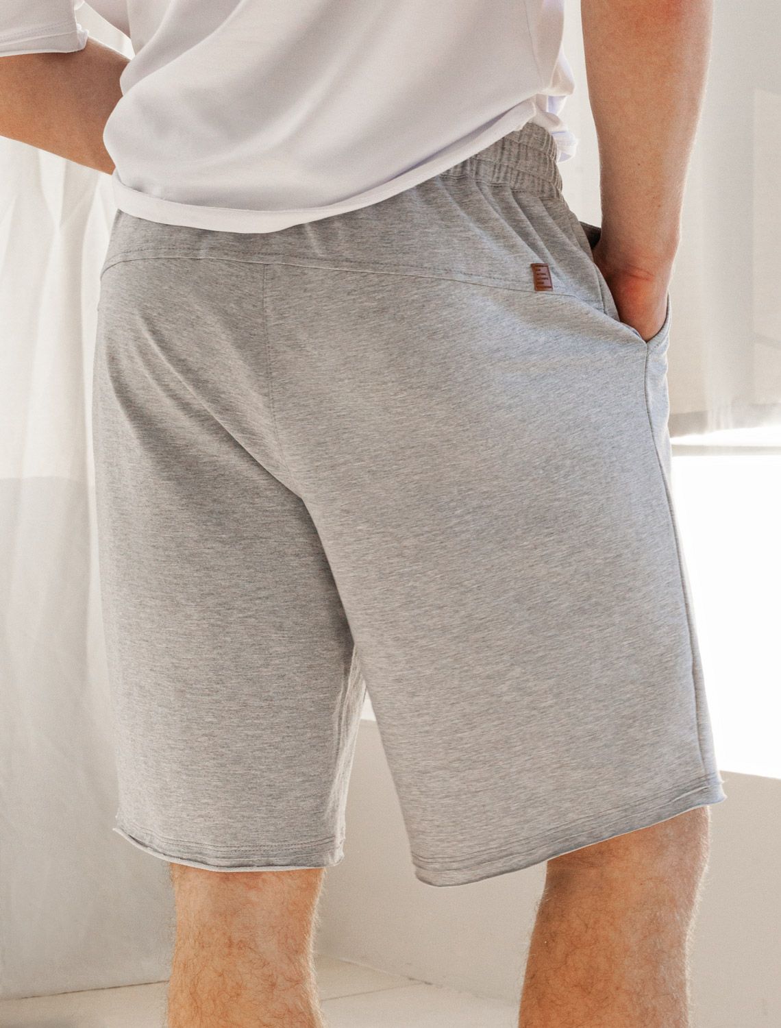 Ст.цена 1690р Шорты из тонкого футера с эластаном U48.003 св.серый меланж
