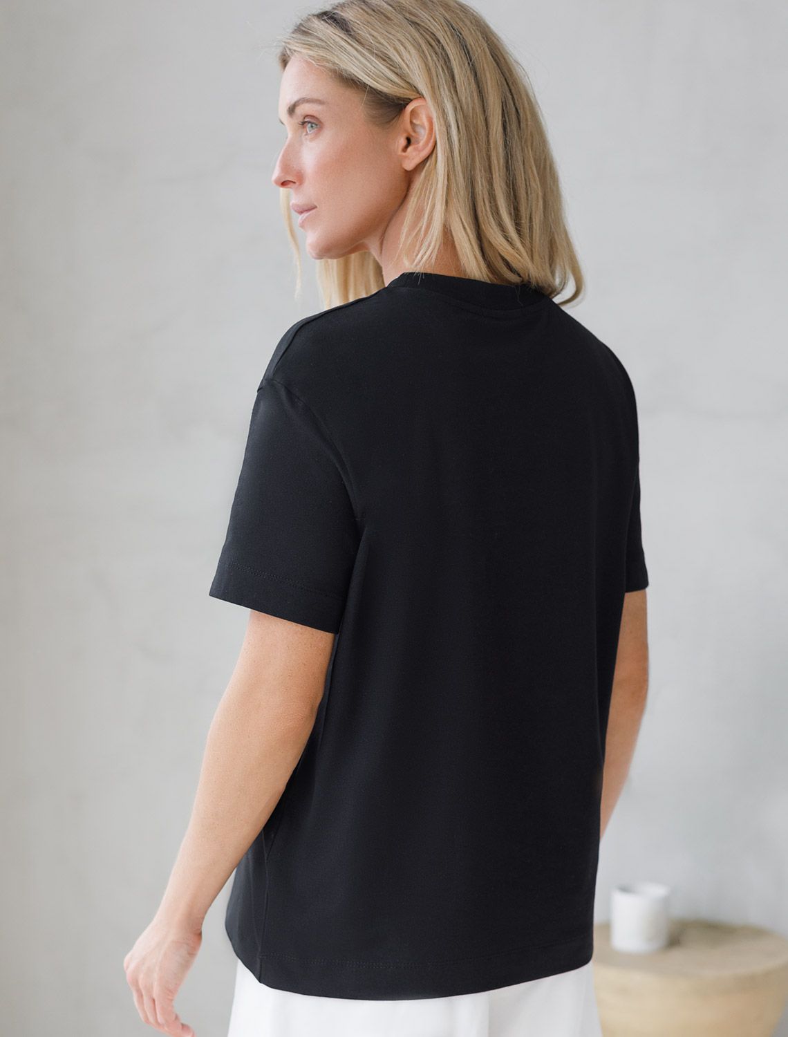 Ст.цена 1190р Футболка с принтом свободная эластичная из премиального хлопка D49.136 черный_veritas