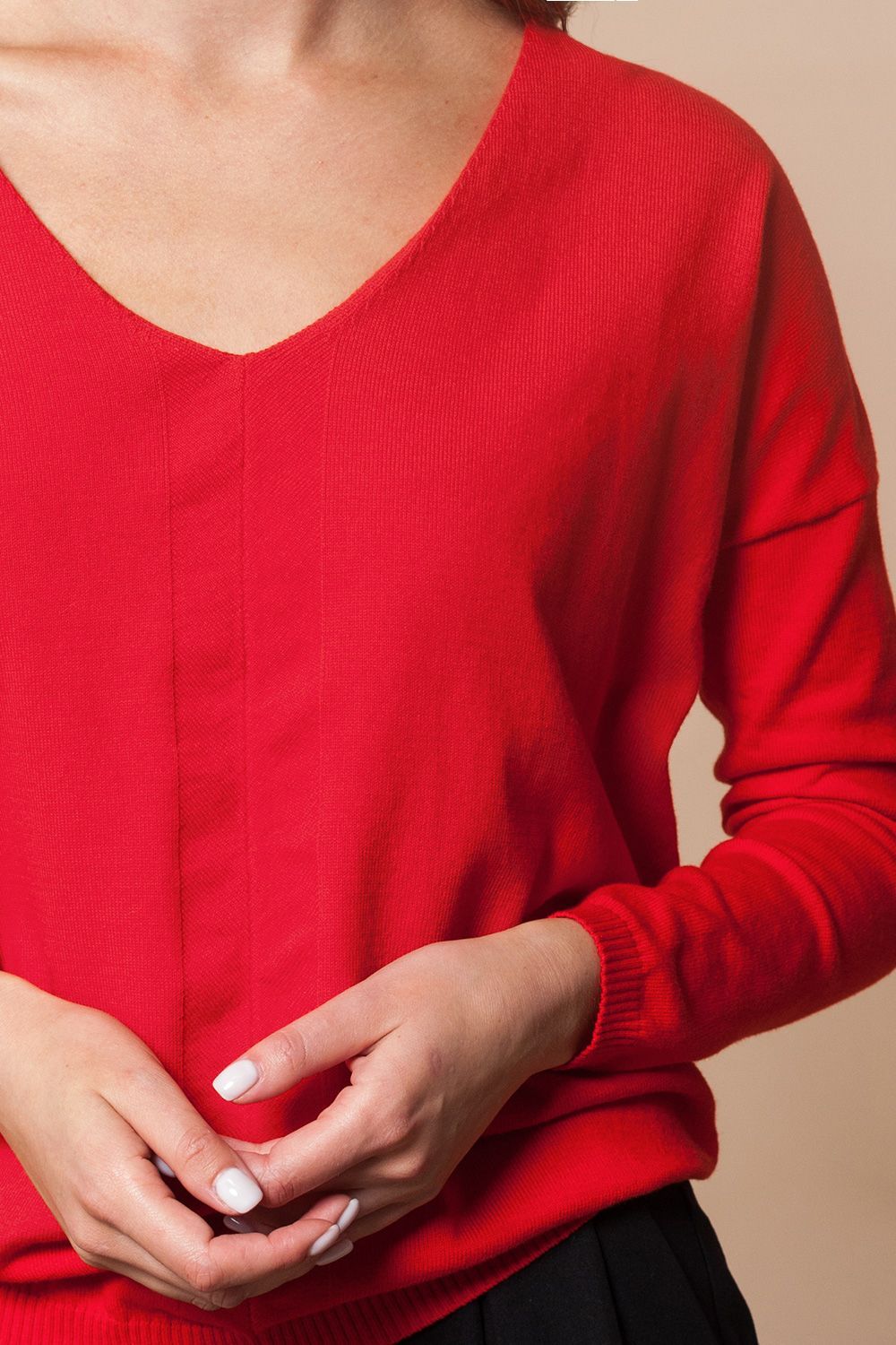 Ст.цена 1650р Джемпер тонкой вязки с декоративным орнаментом D39.462 красный