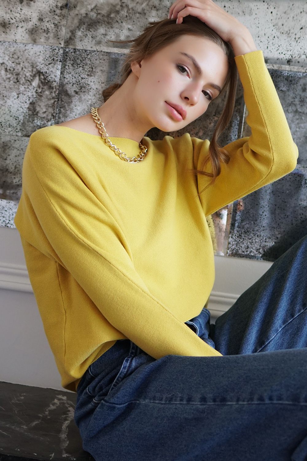 Ст.цена 1790р Джемпер укороченный с цельнокроеным рукавом D39.461 желтый