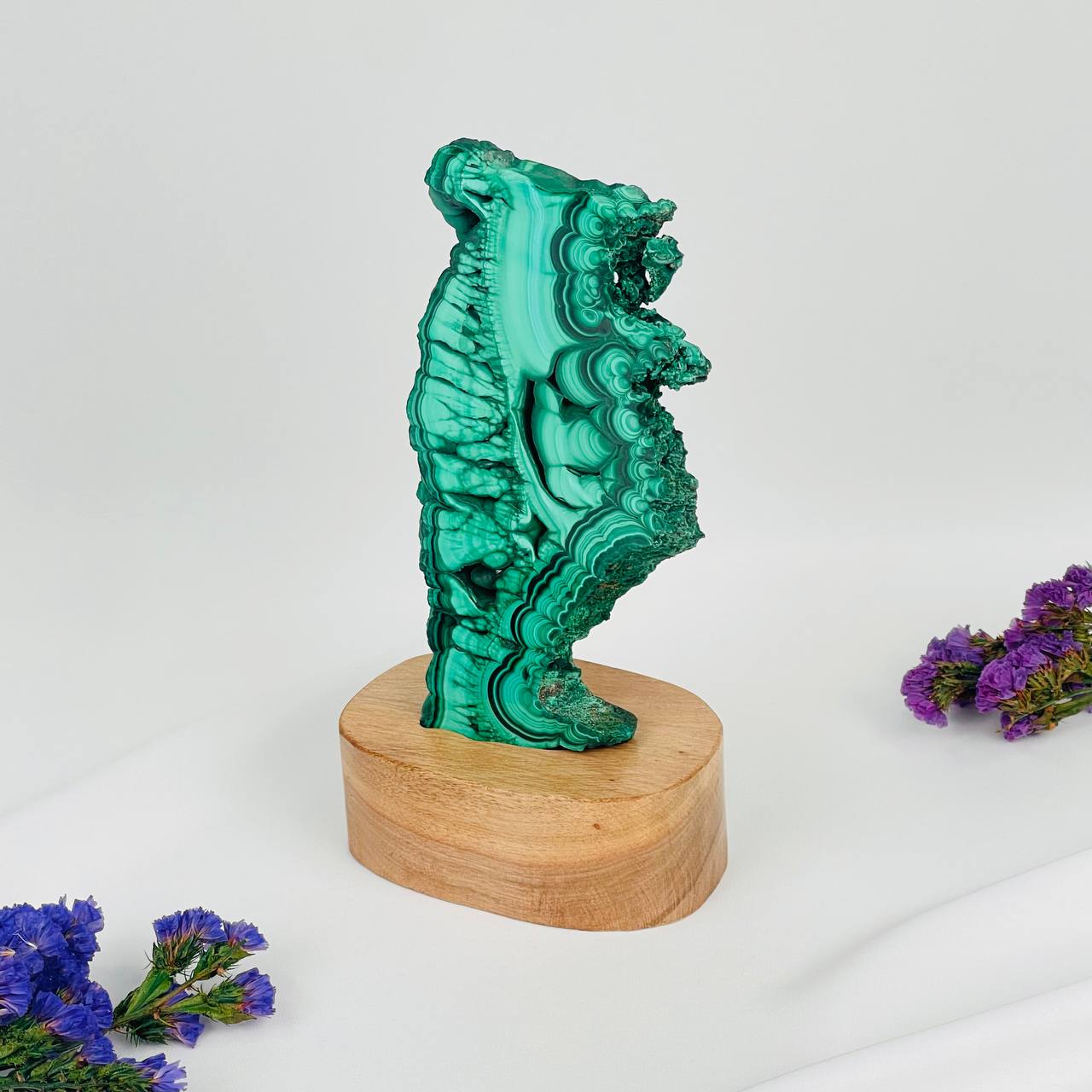 Радуга Самоцветов Срез Малахита на подставке