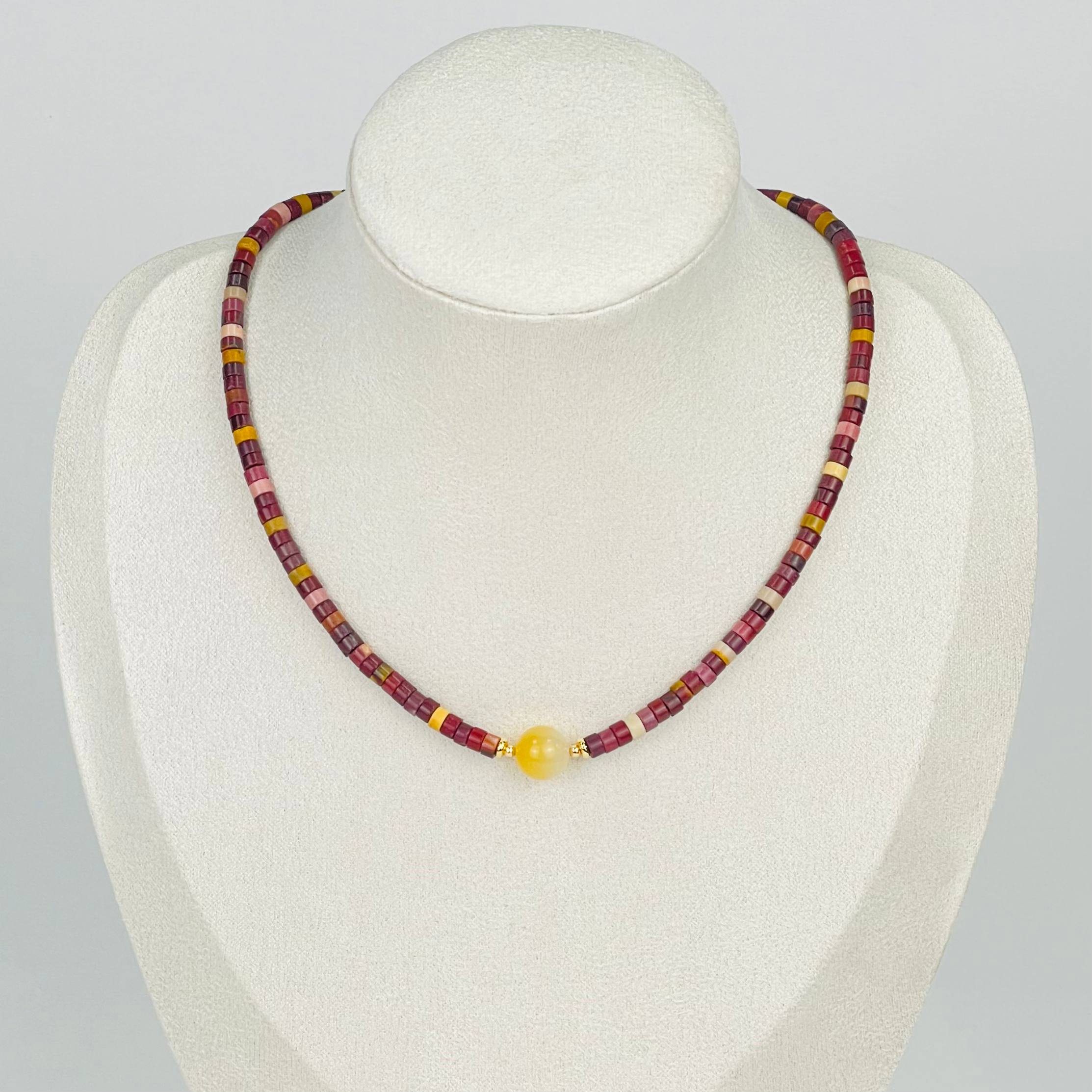 Радуга Самоцветов Колье из Яшмы (Мукаит) и Агата