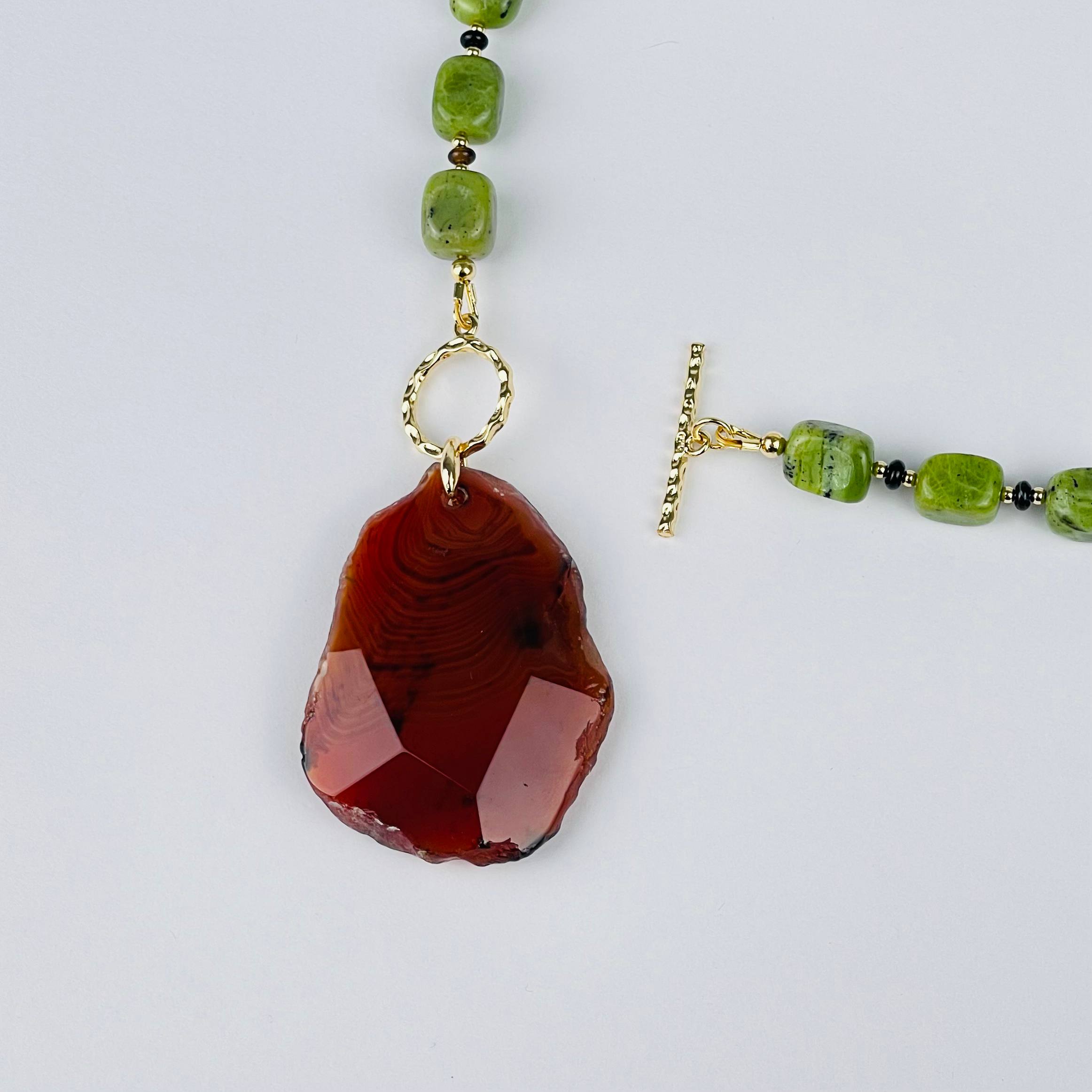 Радуга Самоцветов Колье из Змеевика (Серпентинит), Агата и Сердолика