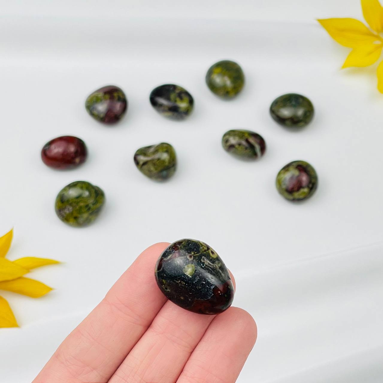 Радуга Самоцветов Галтовка из зеленой Яшмы