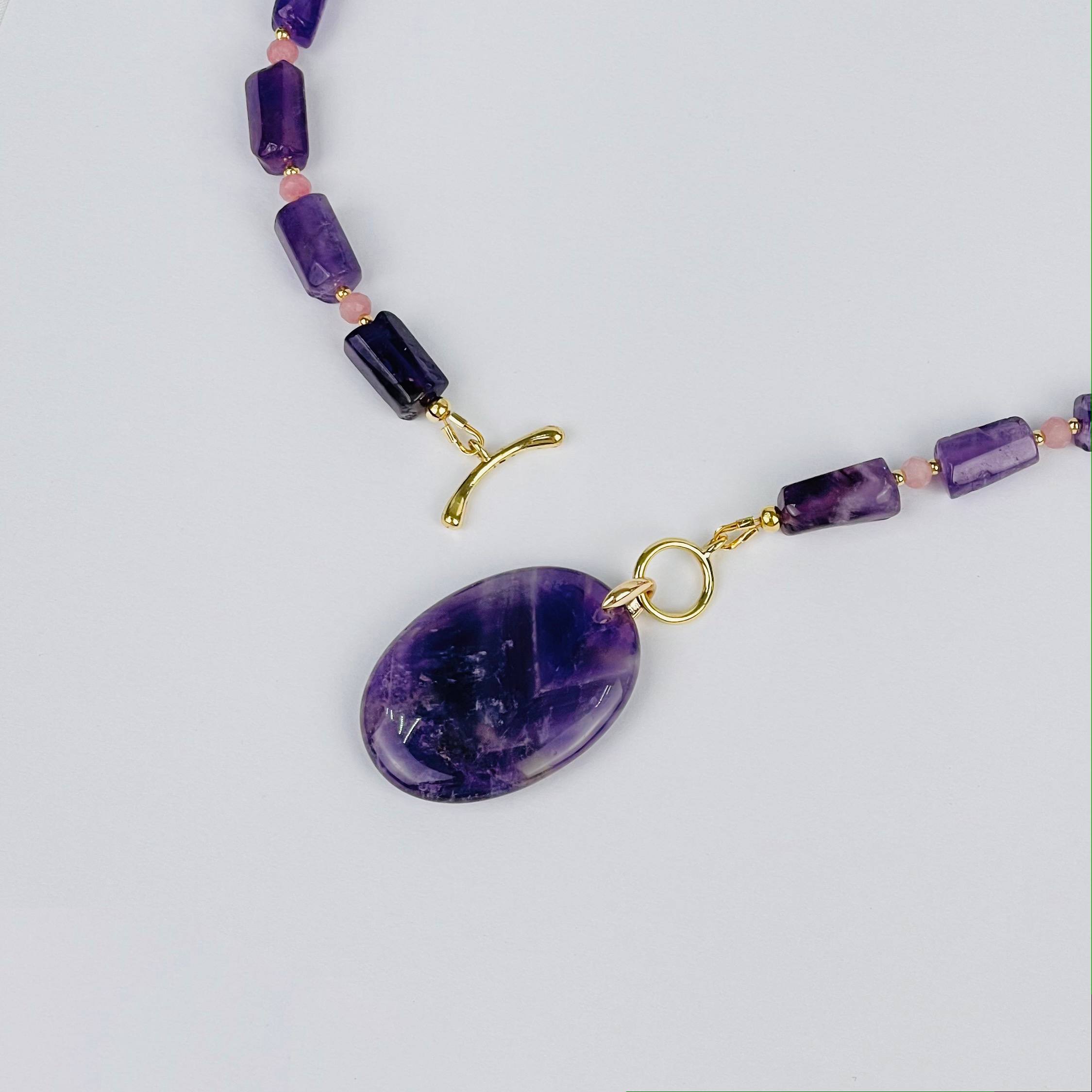 Радуга Самоцветов Колье из Аметиста и розового Кальцита