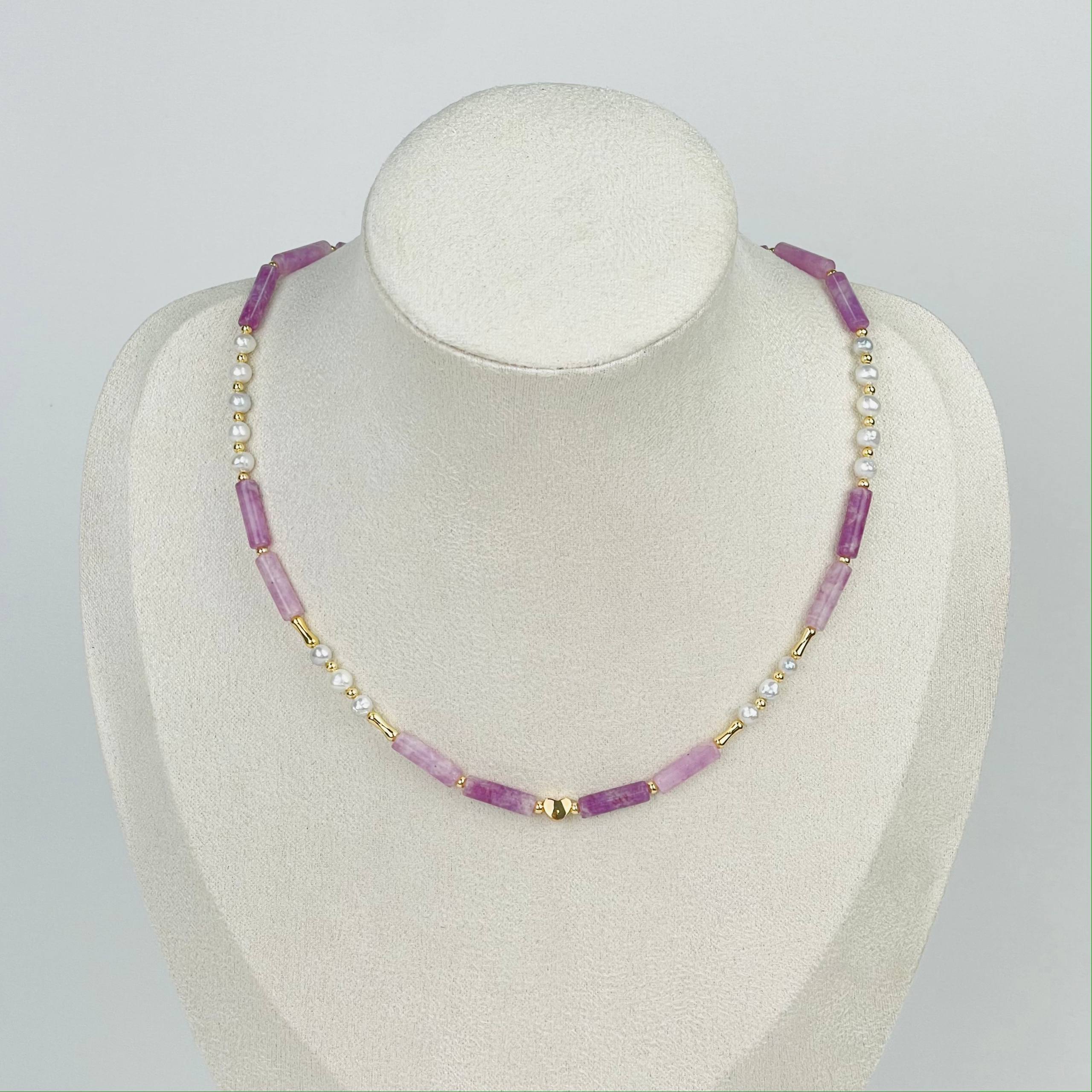 Радуга Самоцветов Колье из Лепидолита и Жемчуга