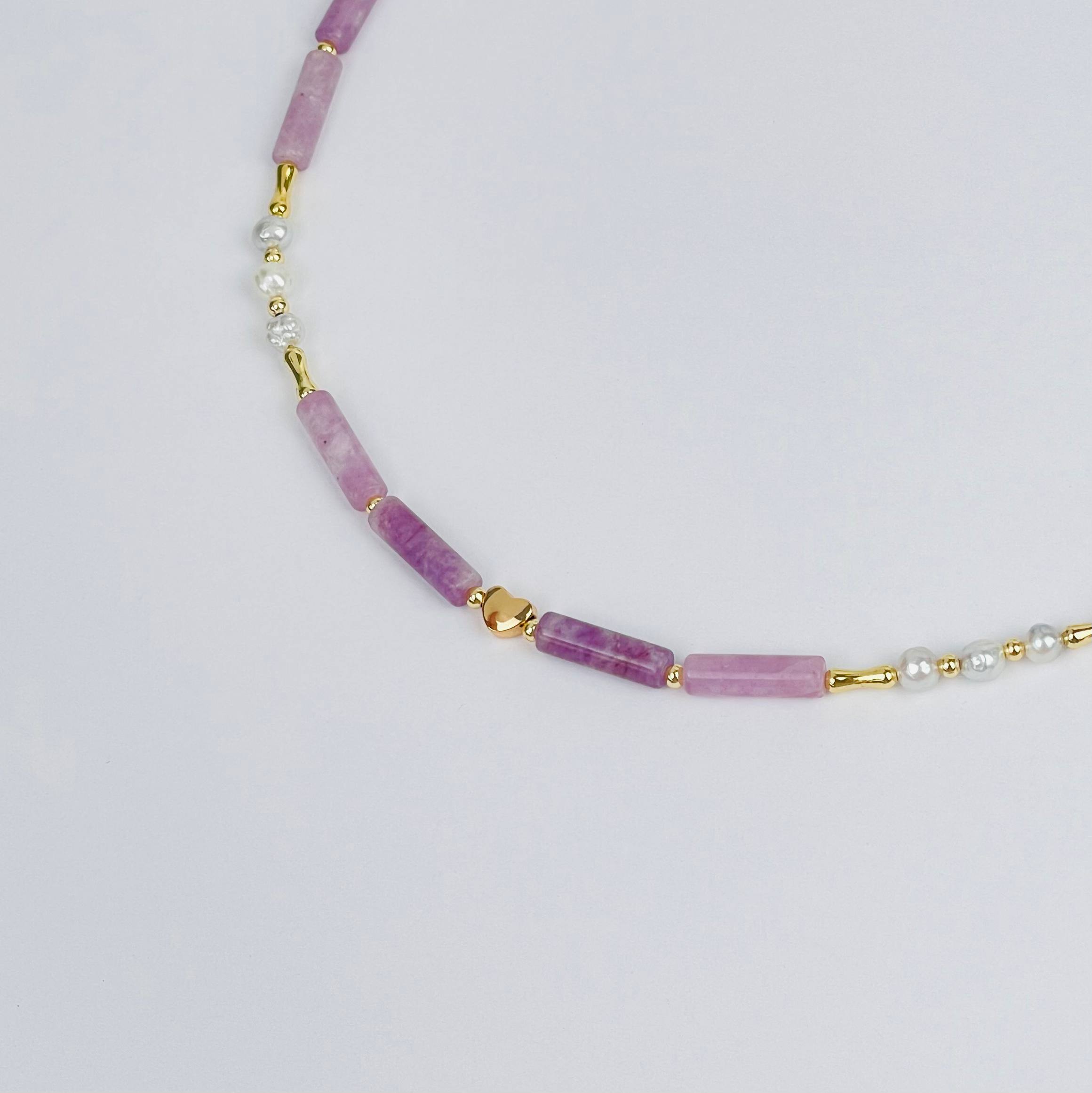 Радуга Самоцветов Колье из Лепидолита и Жемчуга