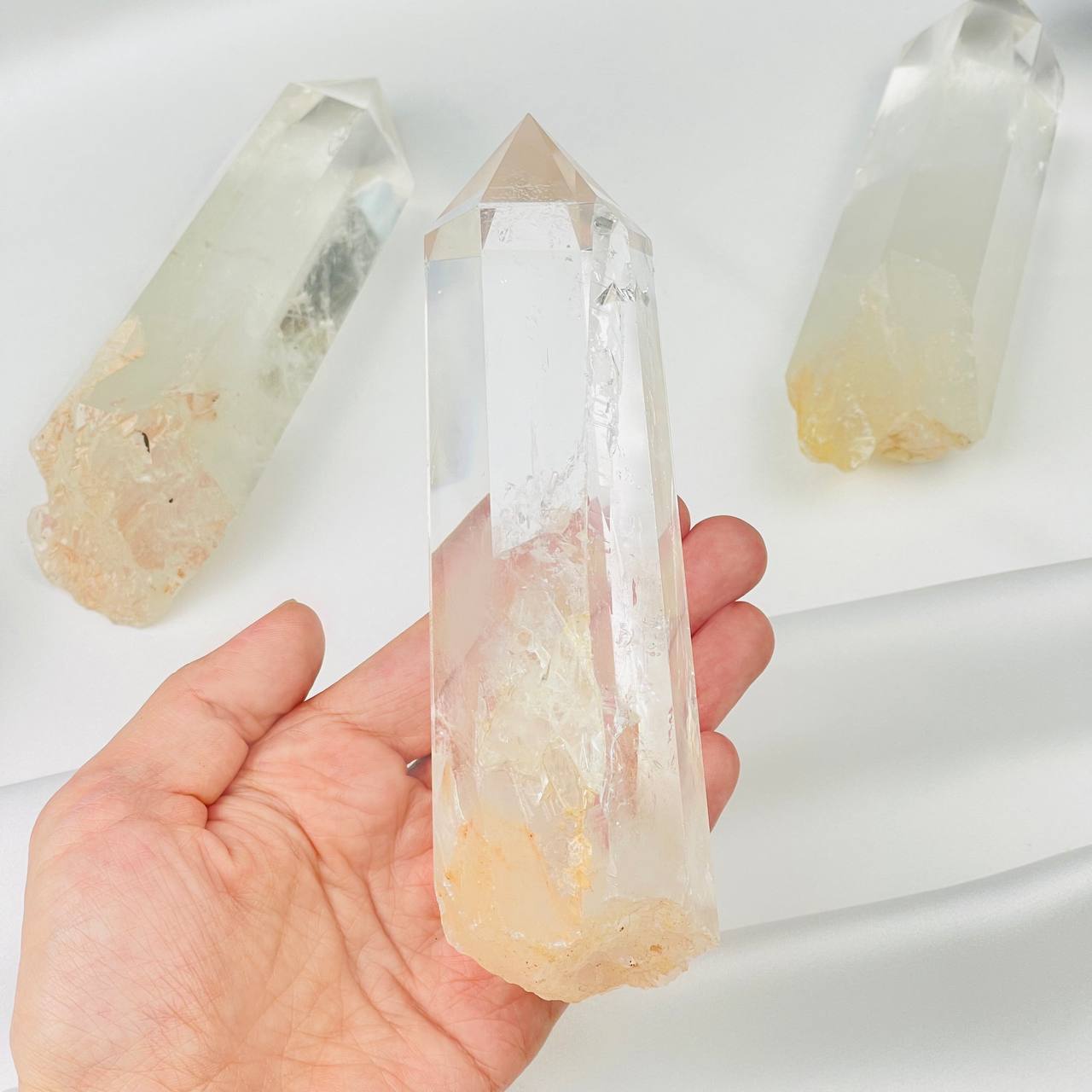 Радуга Самоцветов Природный кристалл Горного Хрусталя