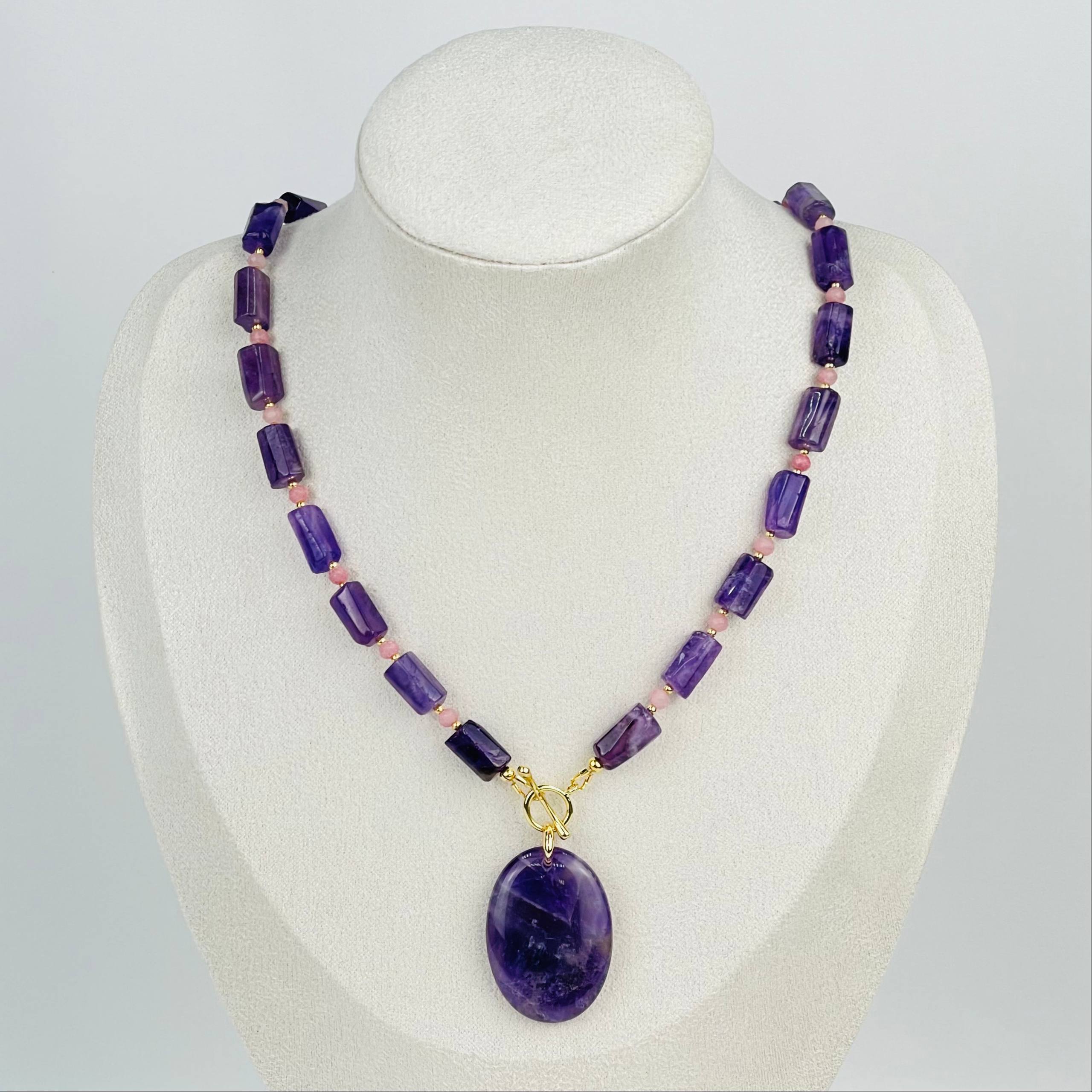 Радуга Самоцветов Колье из Аметиста и розового Кальцита