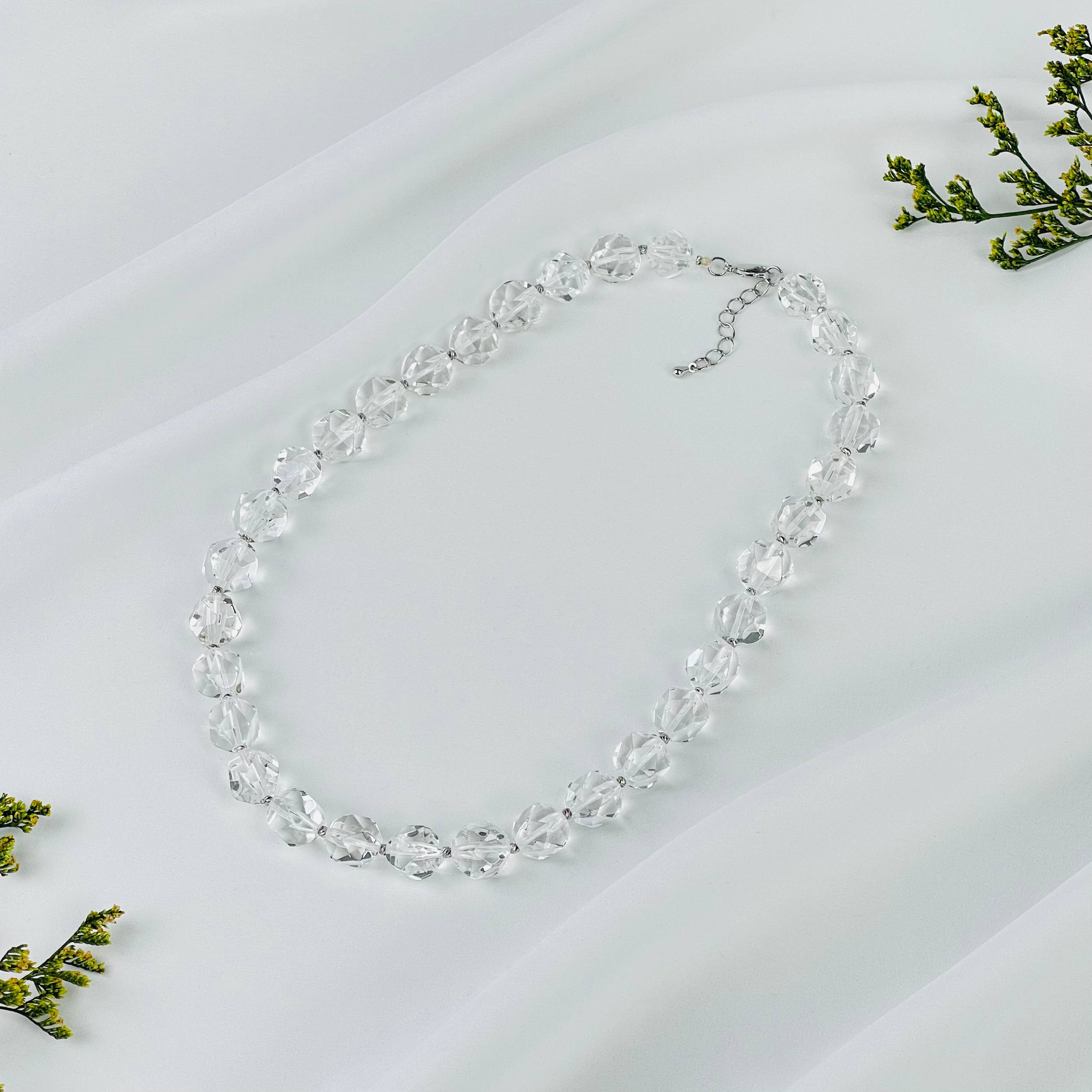 Радуга Самоцветов Колье из Горного Хрусталя