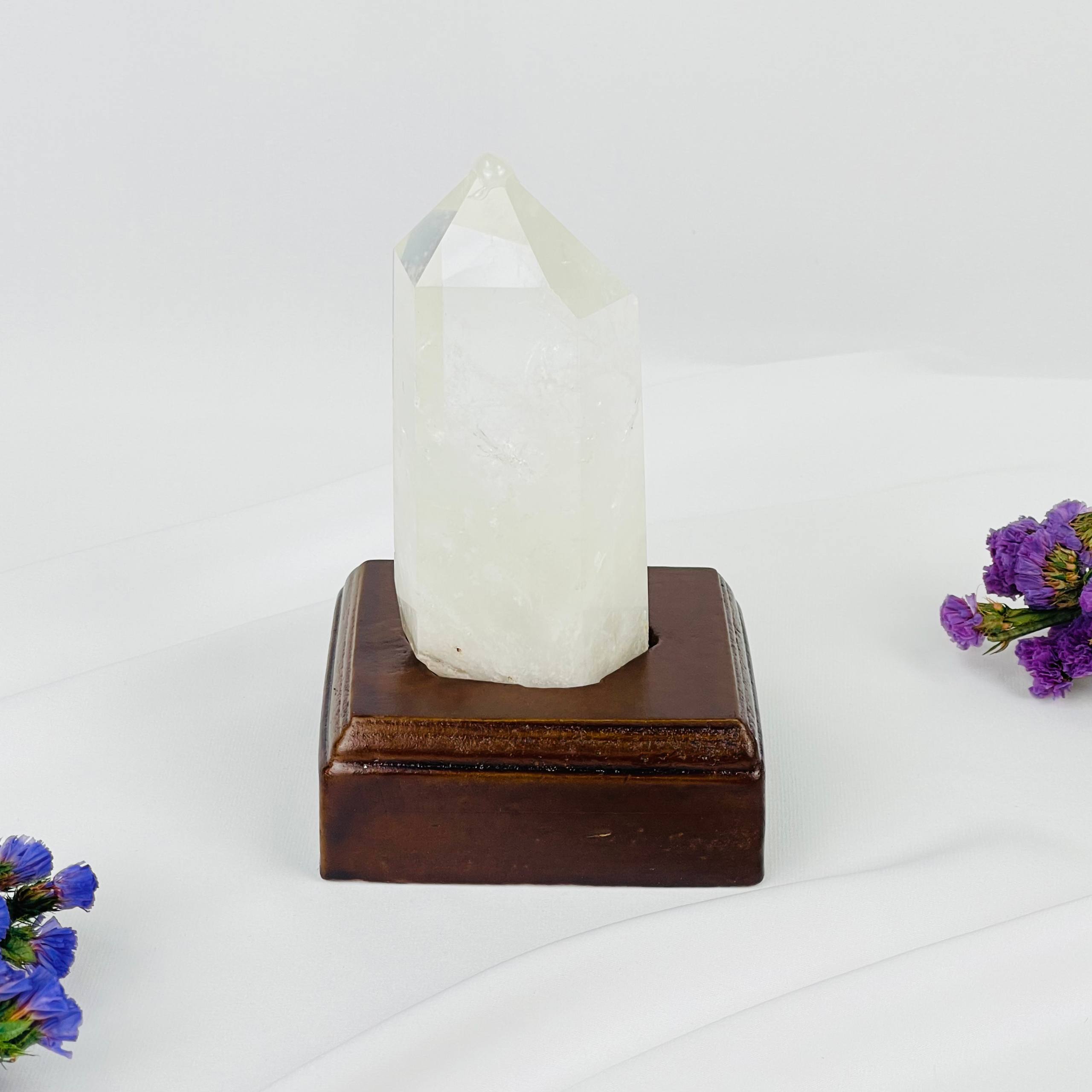 Радуга Самоцветов Кристалл из Горного Хрусталя на подставке