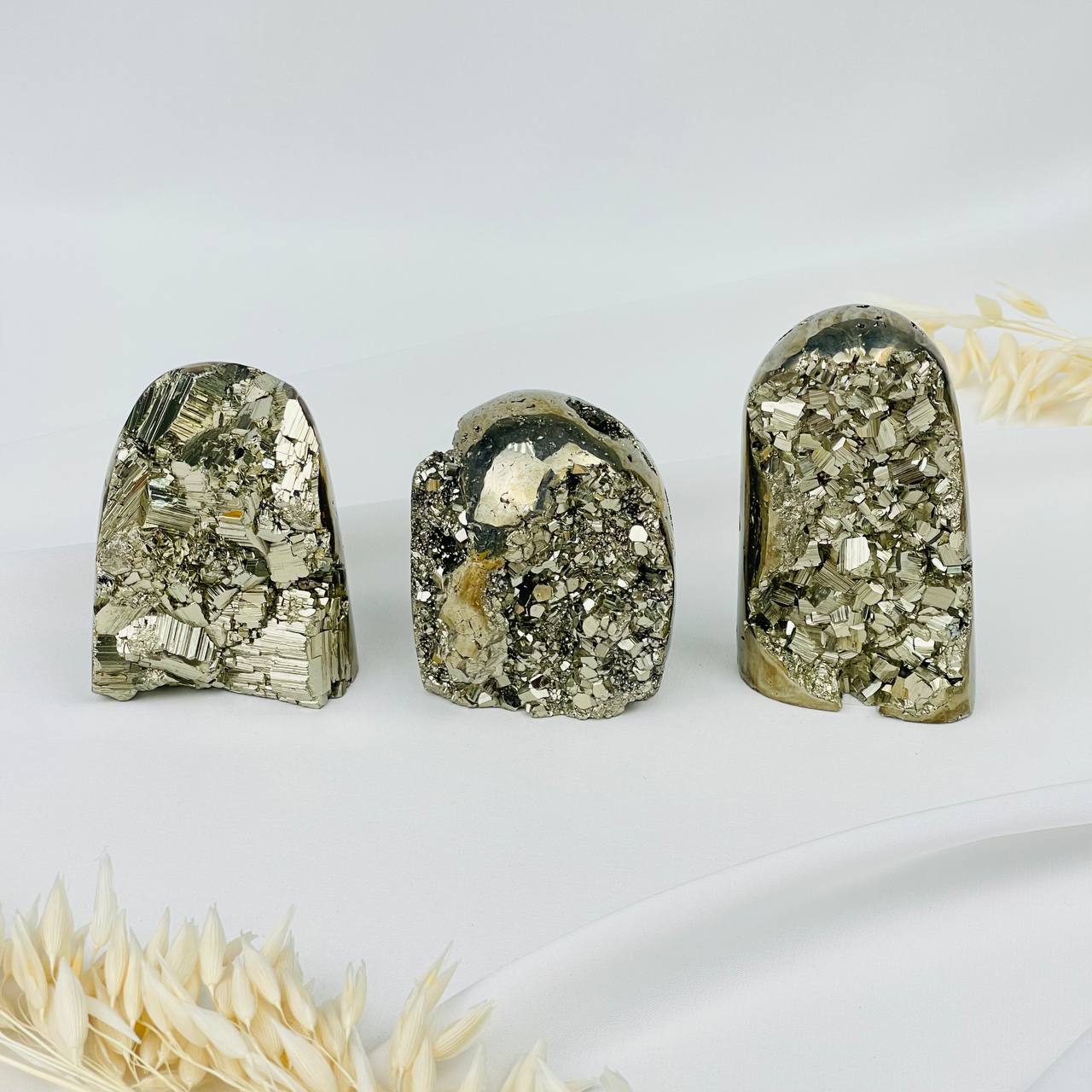 Радуга Самоцветов Сростки кристаллов Пирита