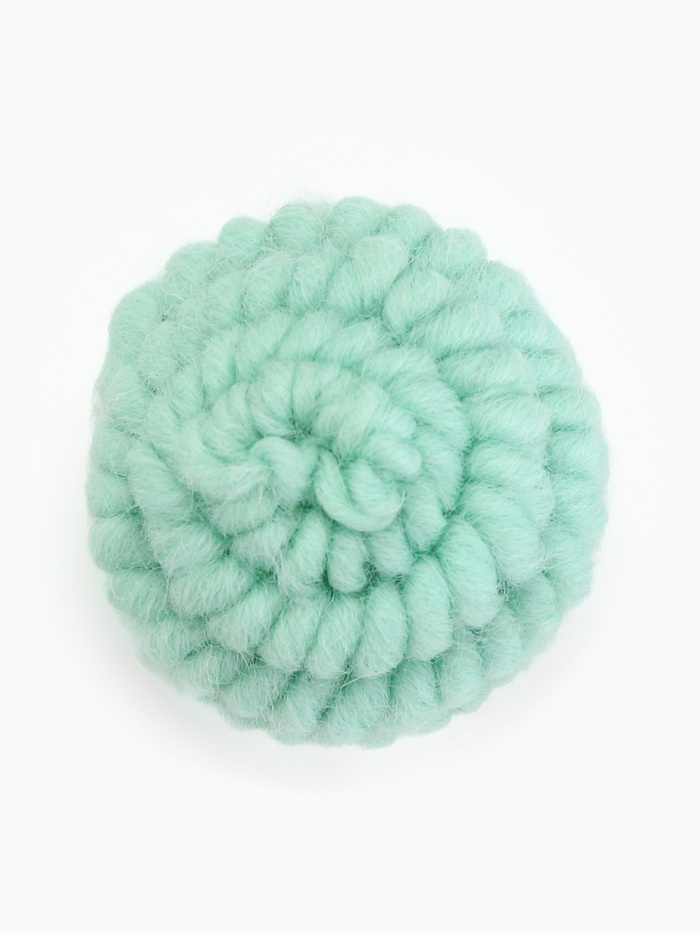 Игрушка для кошек - мячик «Плюшевый клубок» 4.5 см