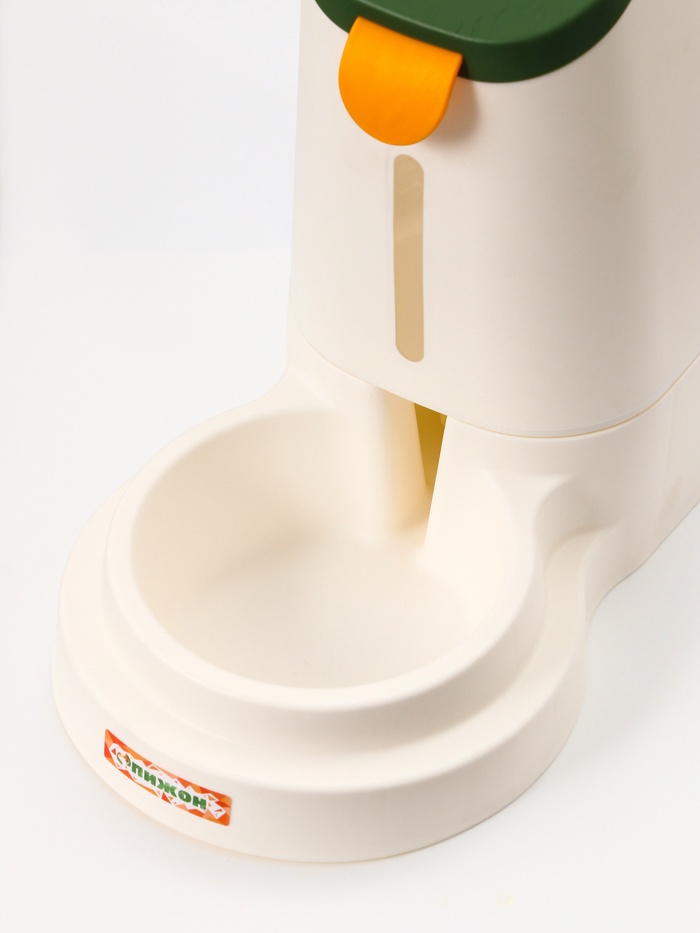 Автопоилка 3.8 л, нескользящие ножки, белая