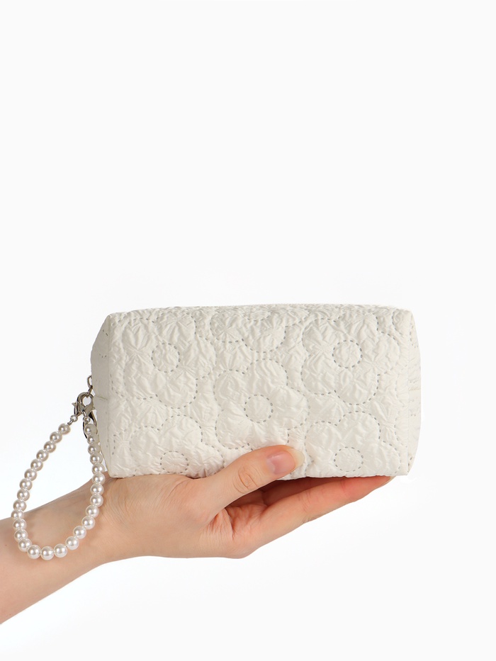 Косметичка женская «Цветочек», ручка из бусин, молочная