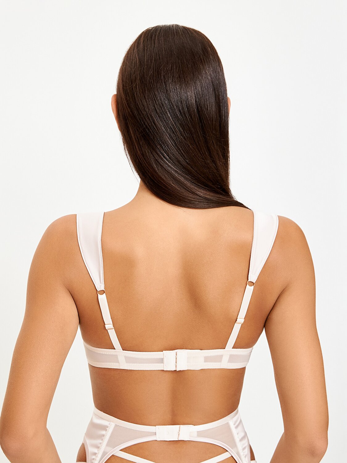 ст. цена953руб.! Infinity Lingerie Бюстгальтер 31204111256светло-бежевый