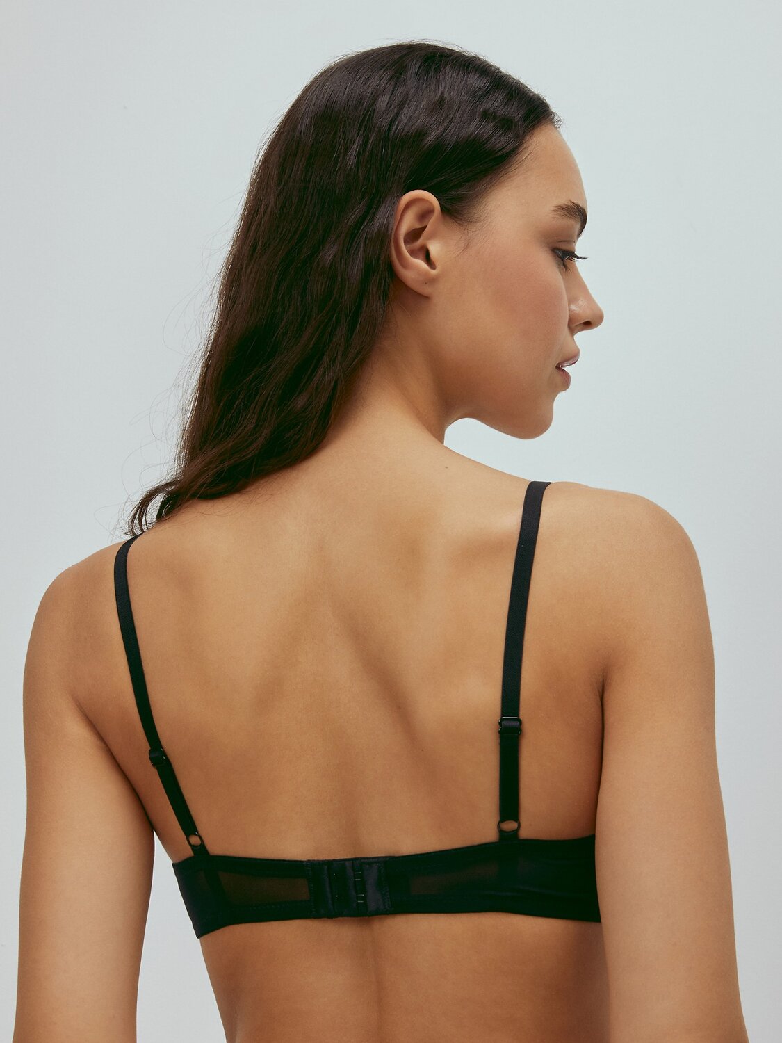 ст. цена741руб.! Infinity Lingerie Бюстгальтер 31204111202черный