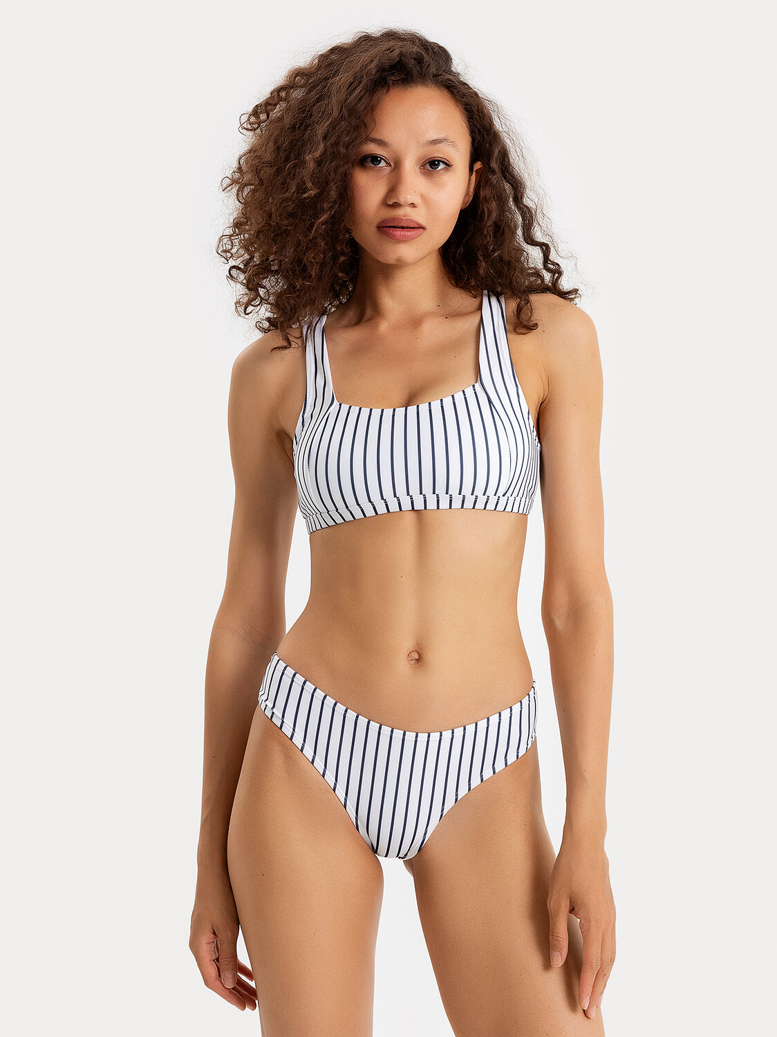 ст. цена1428руб.! MARK FORMELLE Купальный костюм 702246темно -синяя полоска на белом