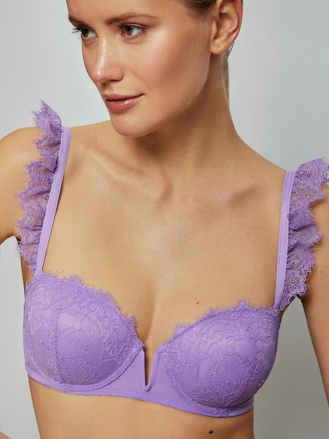 ст. цена847руб.! Infinity Lingerie Бюстгальтер 31204111131лавандовый