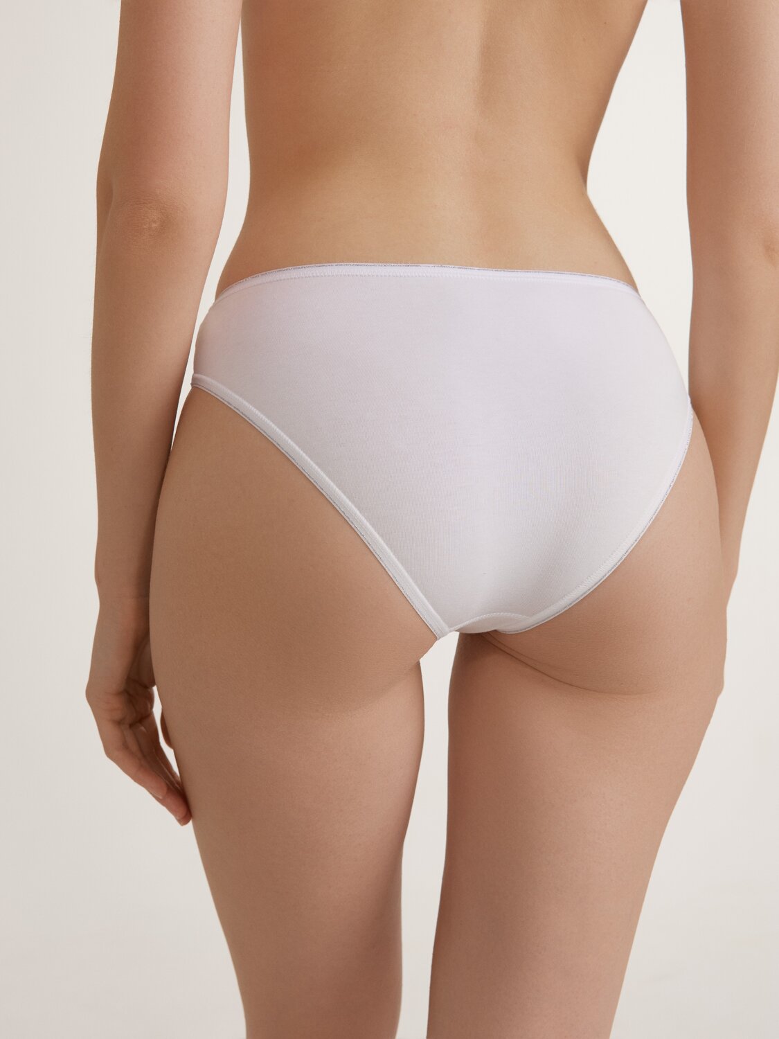 Conte elegant Трусы BASIC COLLECTION LB 5003 (коробочка)white lurex