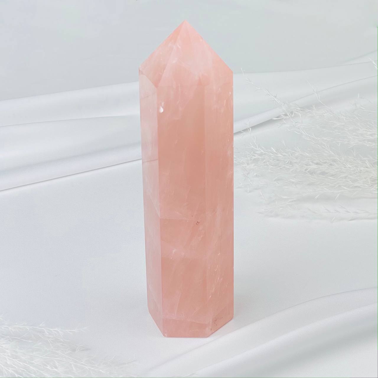 Радуга Самоцветов Кристалл из Розового кварца