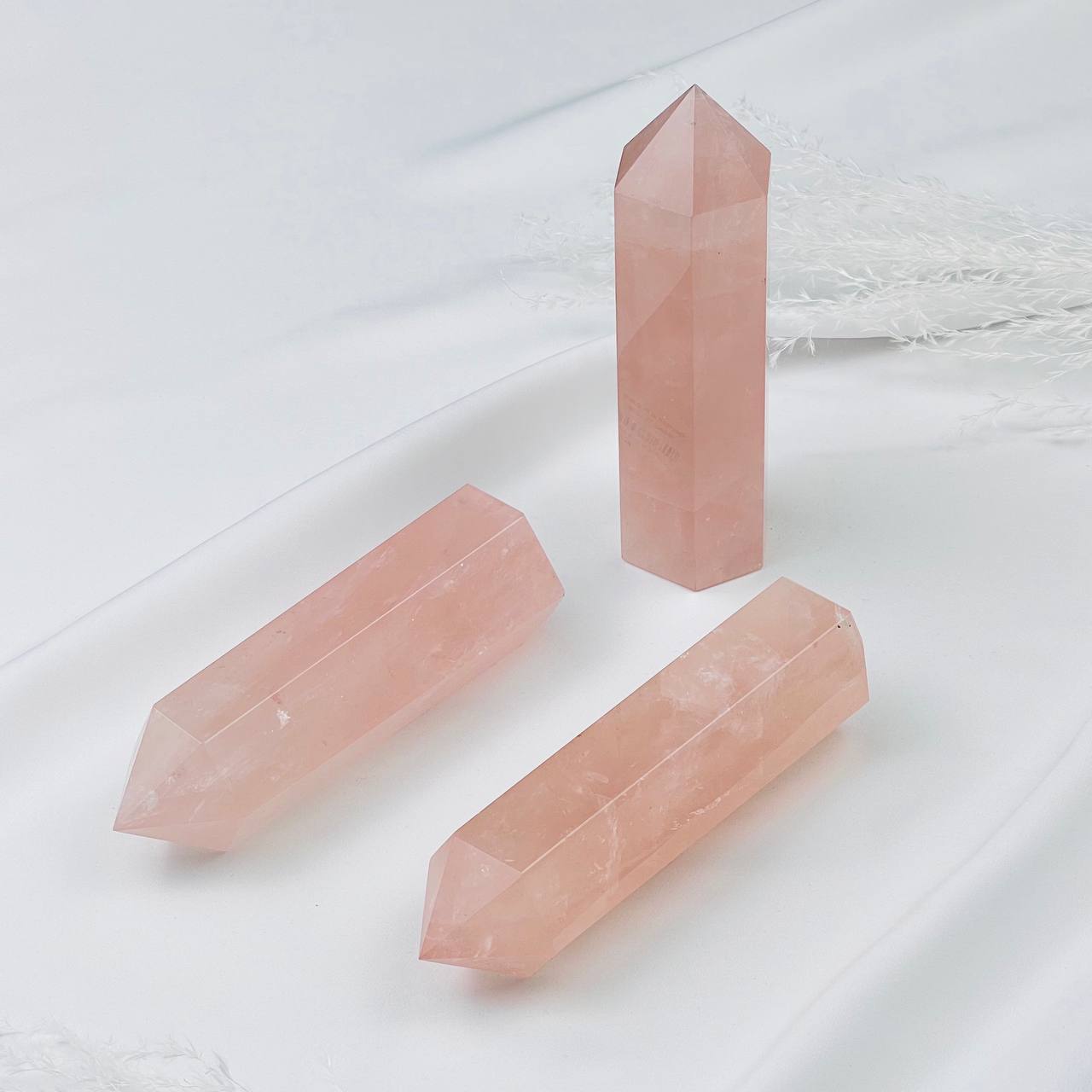 Радуга Самоцветов Кристалл из Розового кварца